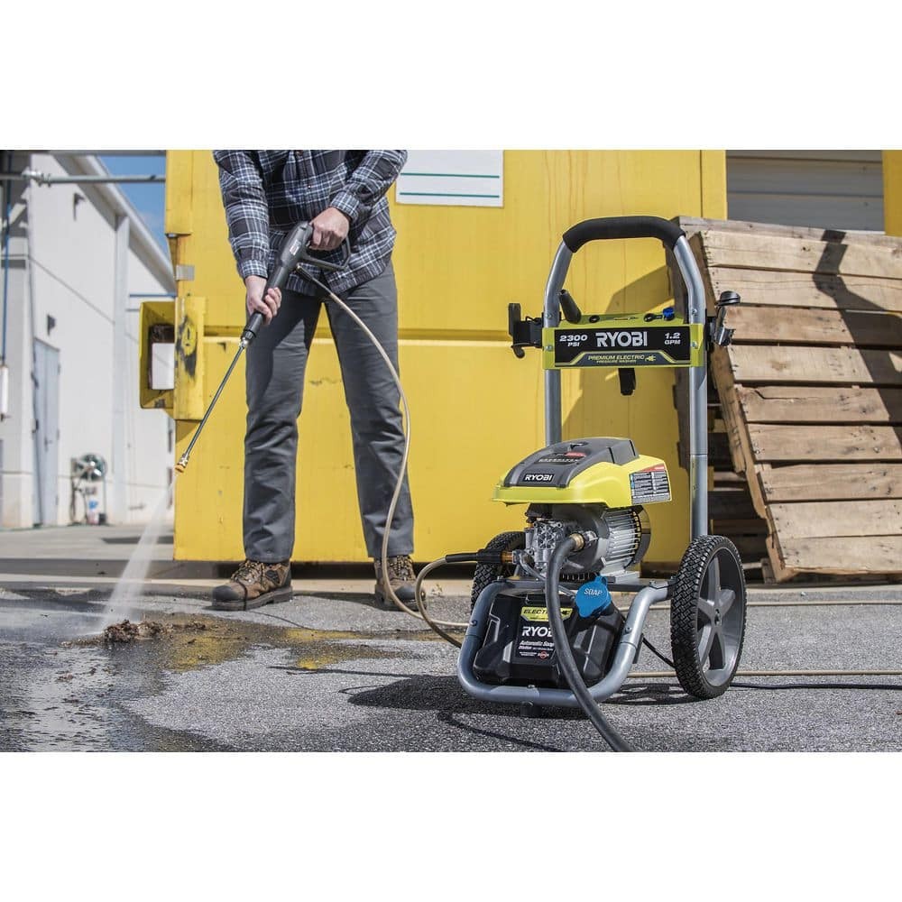 RYOBI 3,300 PSI Pressure Washer Trigger Gun Kit