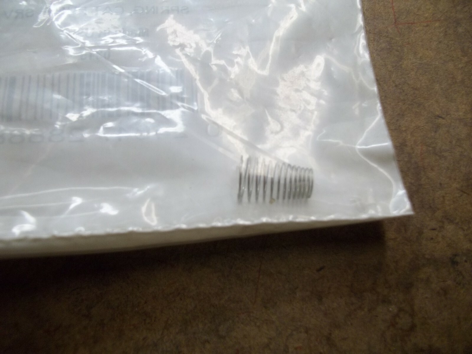 BRIGGS & STRATTON NOS NEW PART GENERAC HUSQVARNA PUMP SPRING CAT 188193GS
