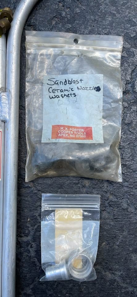 SIMPSON Wet Abrasive Industrial Grade Sandblast Kit for Gas Pressure Washers