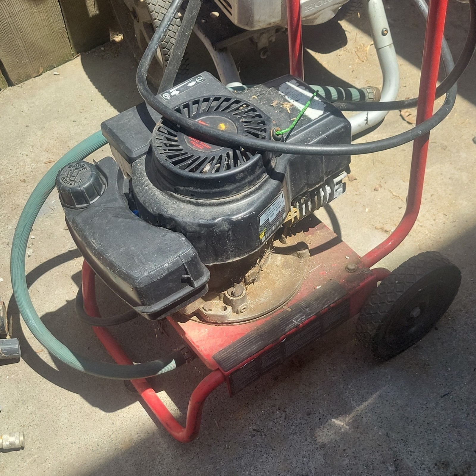 Craftsman Gas Cold Water Pressure Washer w/ Wheels Hose Spray Gun Red/Black