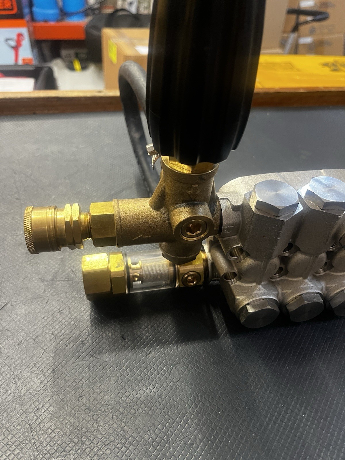 AR Replacement Pressure Washer Pump Head Assy for RRV4G40 Annovi Reverberi Viper