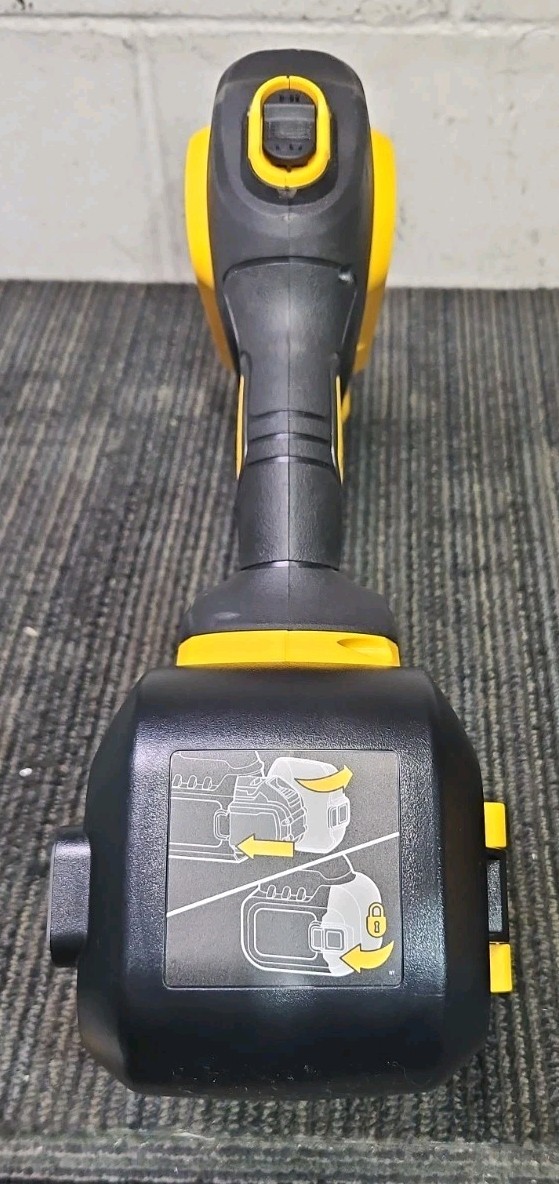 DeWalt Tools DCPW1000 Flex Volt 1000 PSI Cordless Power Cleaner – TOOL ONLY