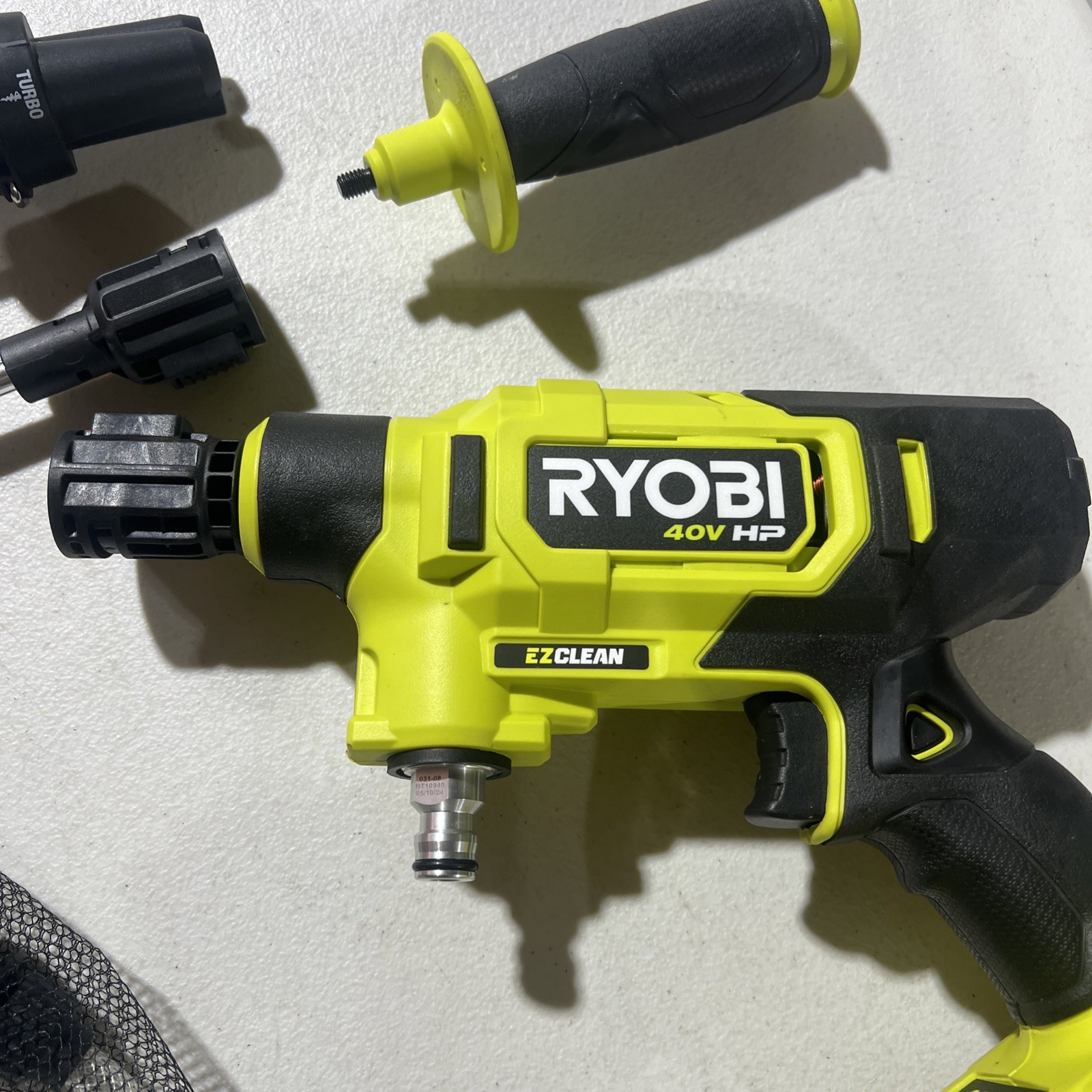 RYOBI 40V HP Brushless EZClean 600 PSI 0.7 GPM Cold Water Electric Power