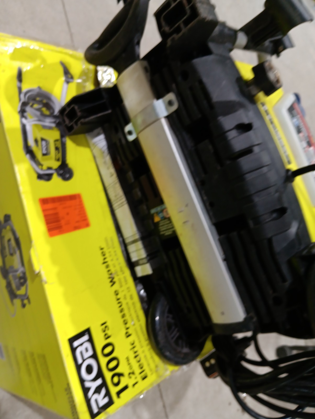 RYOBI 1900 PSI 1.2 GPM Cold Water Wheeled Corded Pressure Washer RY1419MT *READ*