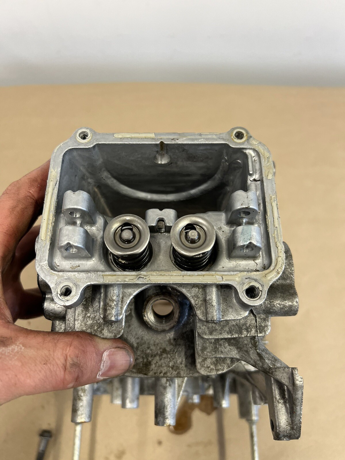 Honda XR2600 5.0 HP Crankcase Engine Piston For Rebuild B240