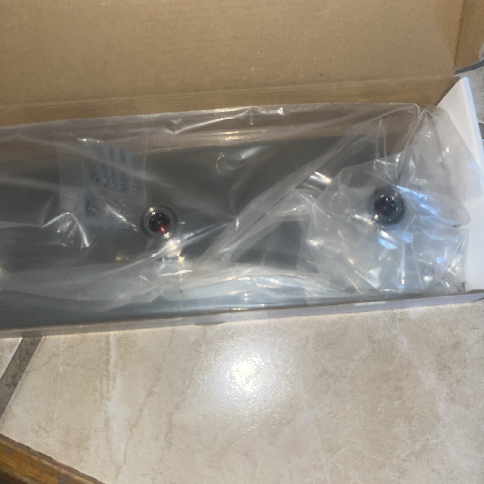 Pressure washer, nozzle head, strong load-bearing, simple installation