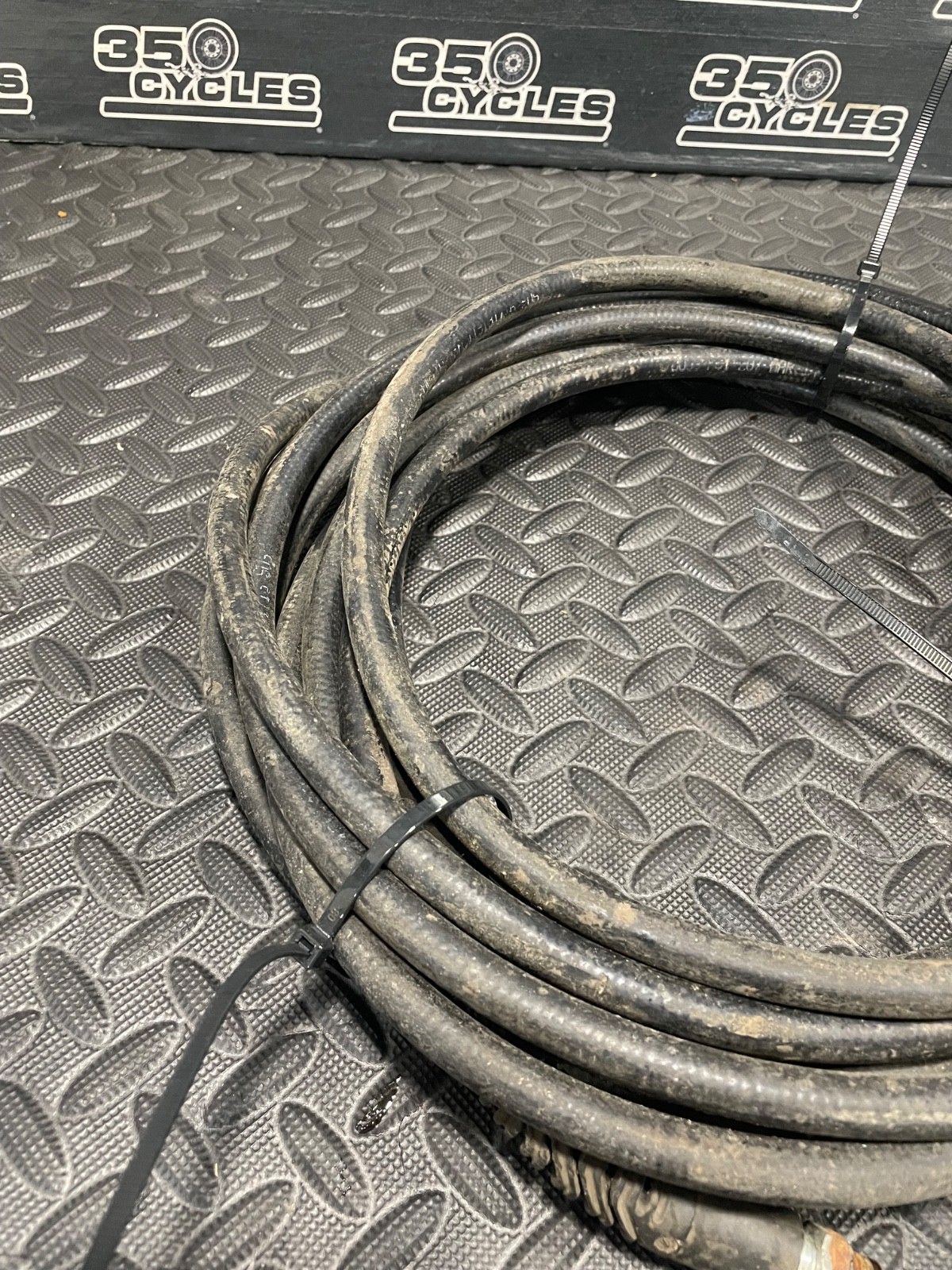 Craftsman 3000 PSI 2.5-GPM Pressure washer Briggs Stratton 20ft hose