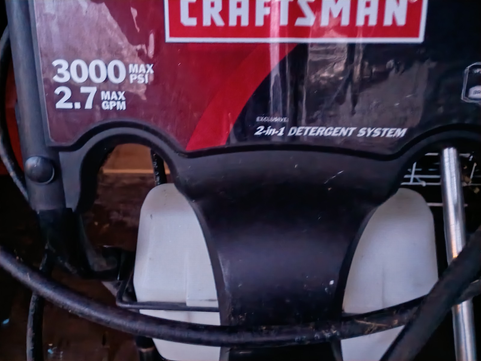 Craftsman 21027 3000 PSI 2.5 GPM Gas Pressure Washer – Red