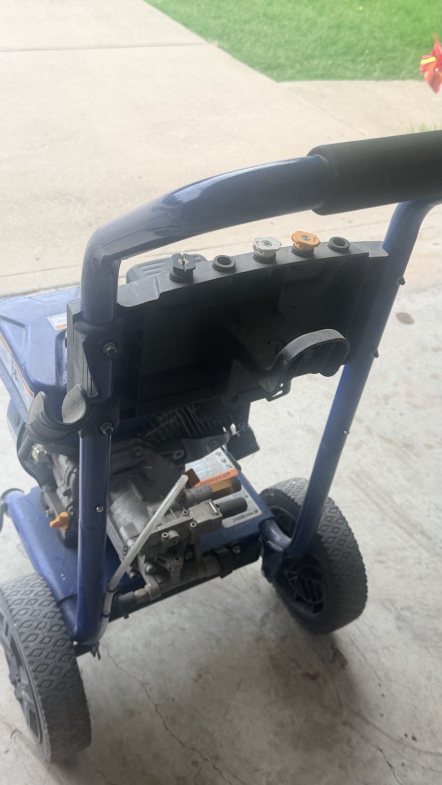 Powerhorse 3200 PSI Gas Cold Water Pressure Washer 196cc QC w/ Hose, Gun, Wand