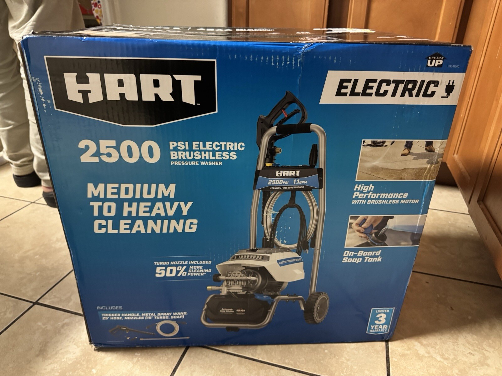 HART 2500 PSI PRESUR WASHR NEW UNOPENED