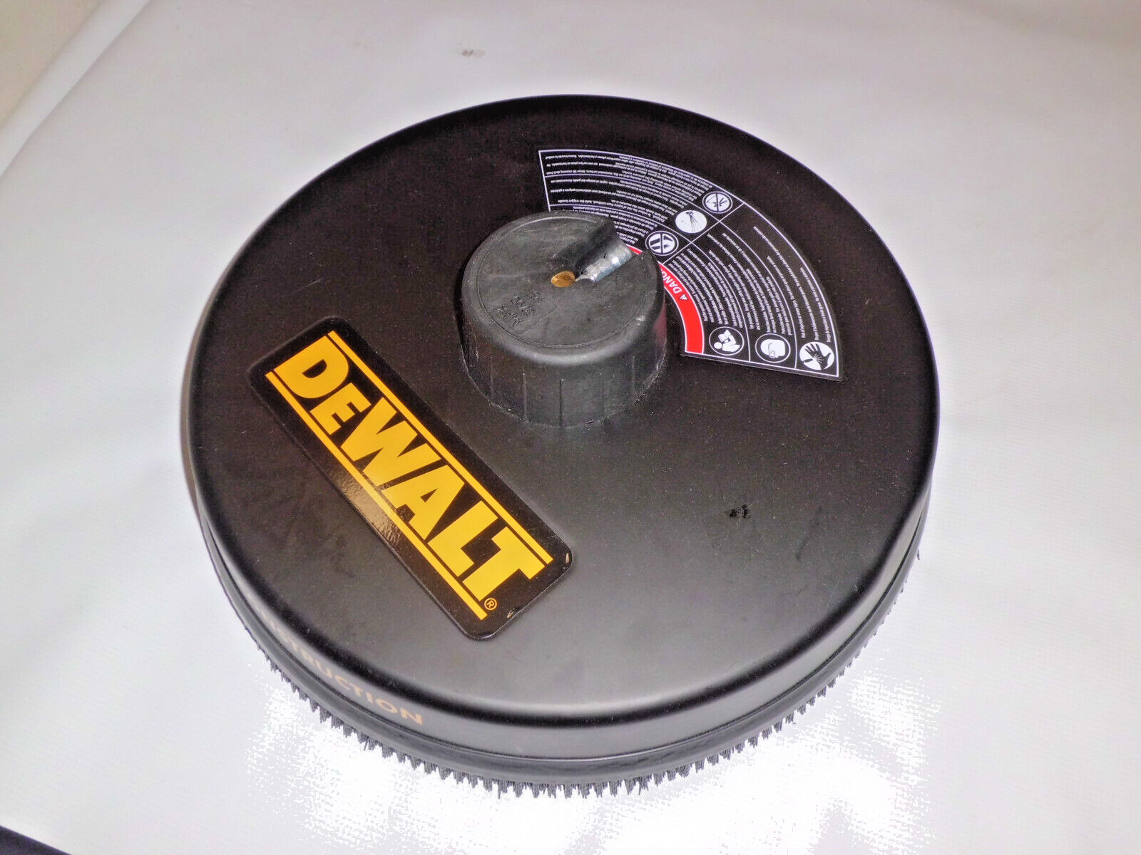 DEWALT 80472 18 INCH SURFACE CLEANER COLD WATER PRESSURE WASHERS 3700PSI, NEW