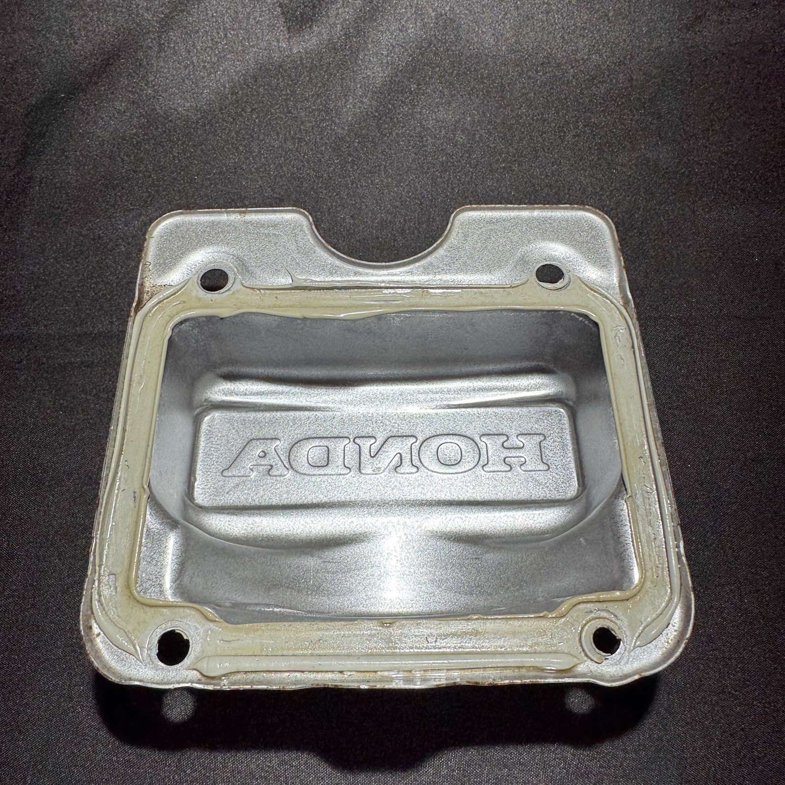 Honda GCV160 GCV 160 Engine Valve Cover Assembly