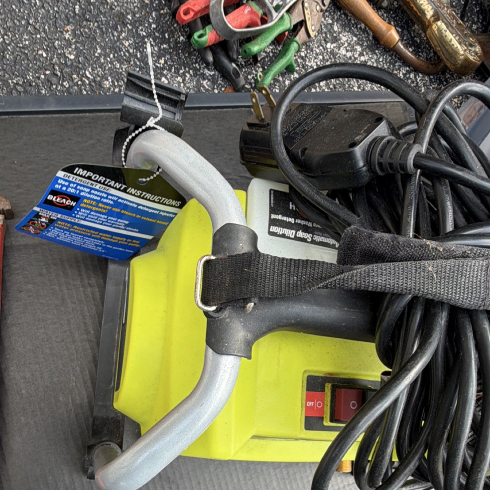 Ryobi RY141600 Electric Pressure Washer 1600 PSI Soap Tank Turbo Nozzle Hose