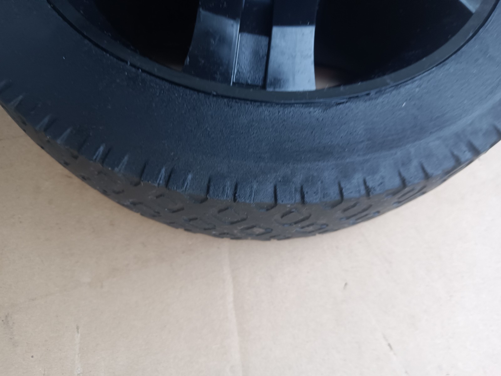 1- Powerhorse Pressure Washer – Wheel 795454