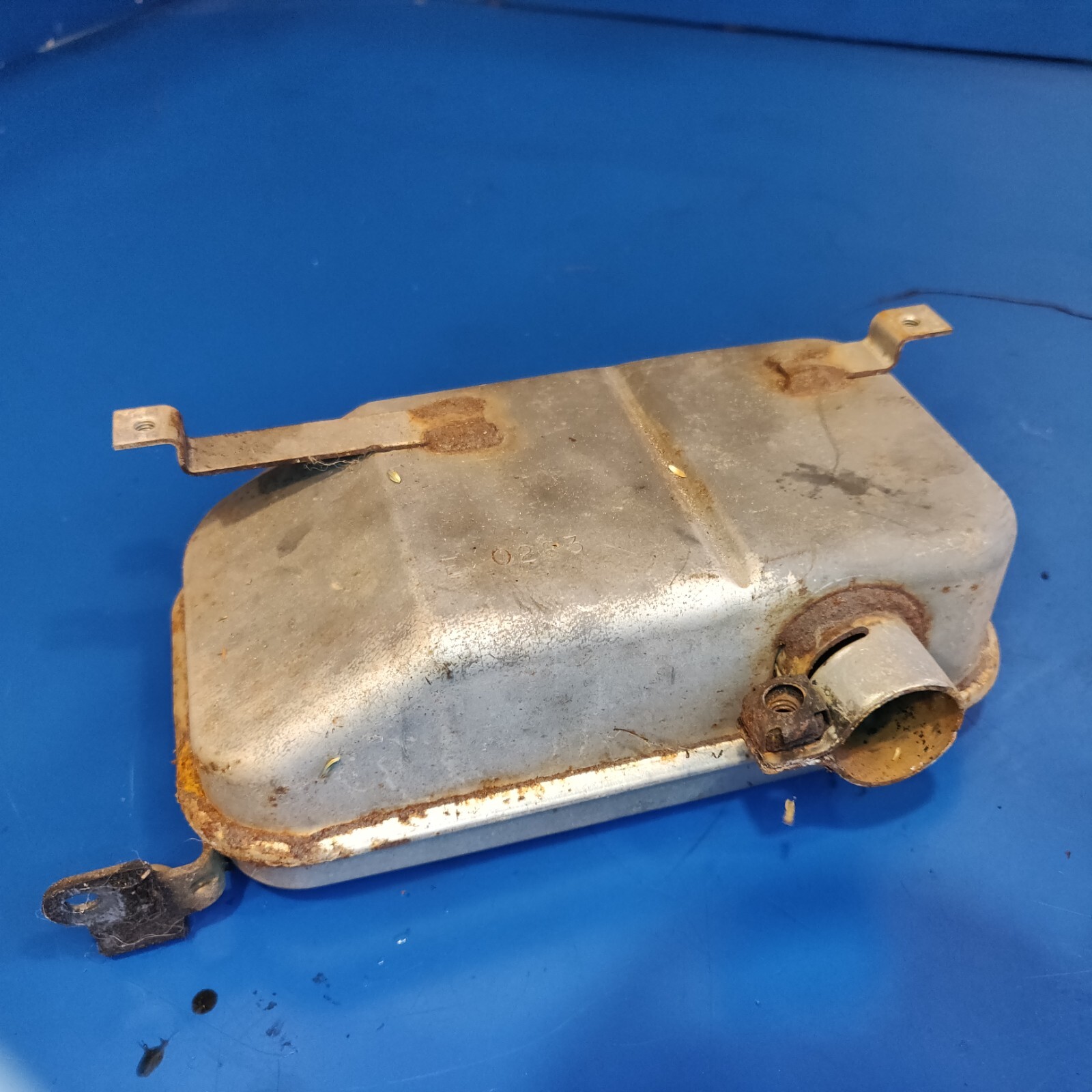 Muffler 692006 Briggs Stratton industrial pressure washer (4 a11)