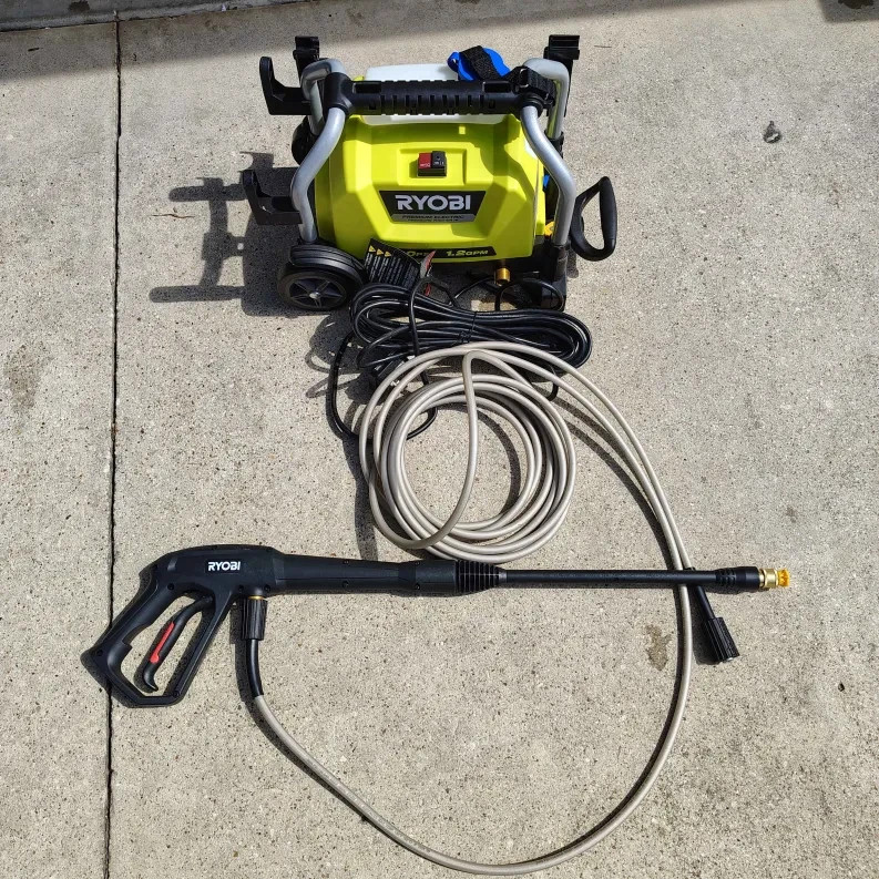 RYOBI RY1419MT 1900 PSI 1.2 GPM Electric Pressure Washer