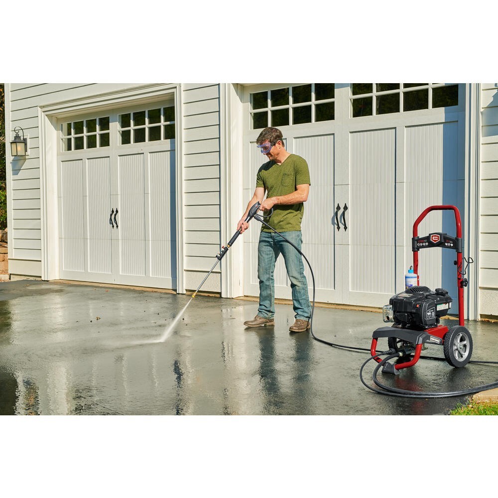 2700 psi Craftsman 2.1 GPM Gas Pressure Washer
