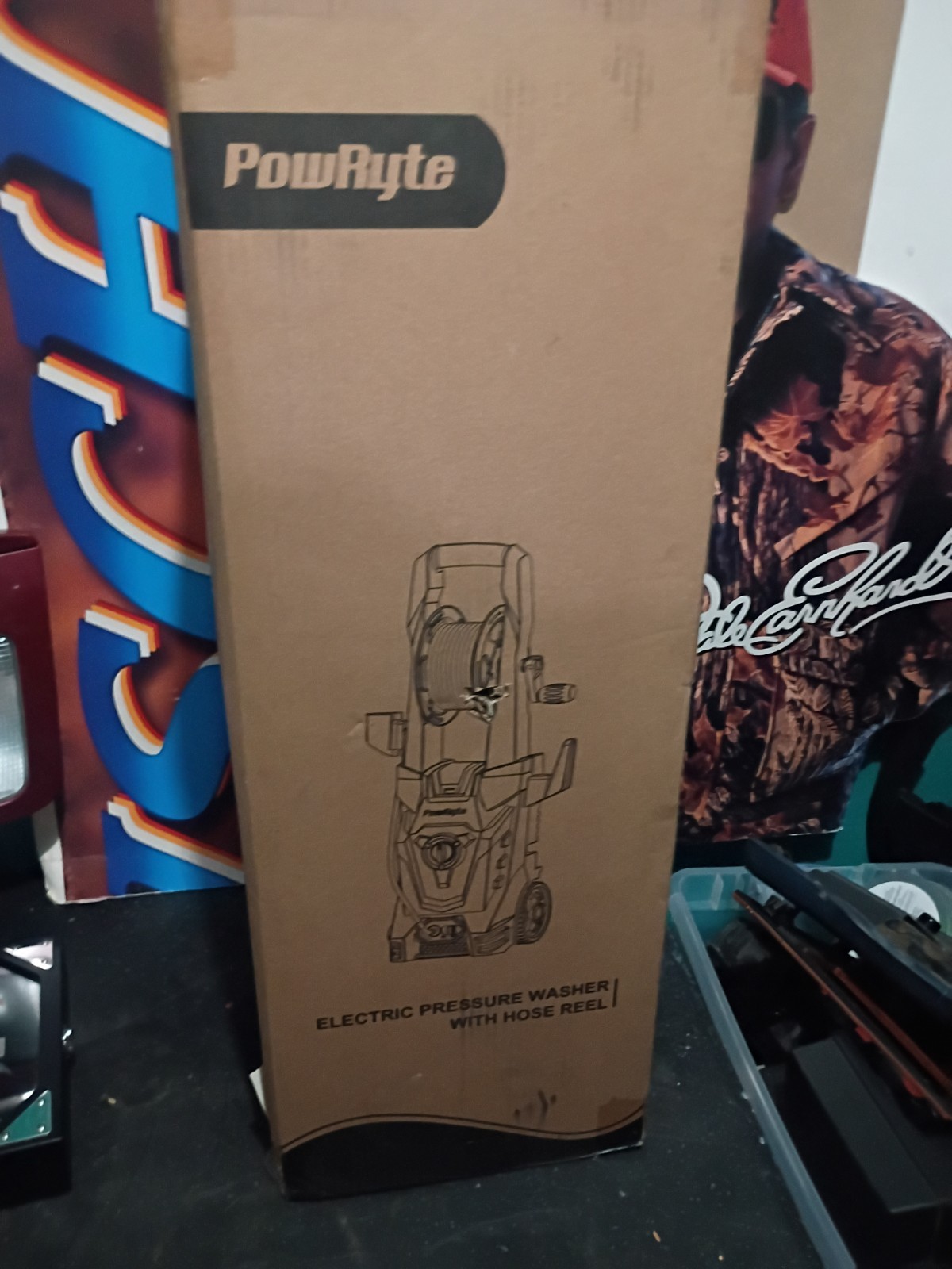 PowRyte Pressure Washer with Hose Reel, Foam Cannon, 4 Different Pressure Tips,
