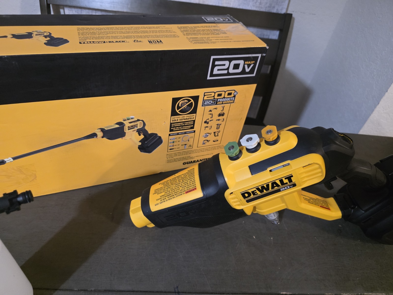 DEWALT 20V MAX 550 PSI Cold Water Power Cleaner (TOOL ONLY) DCPW550B