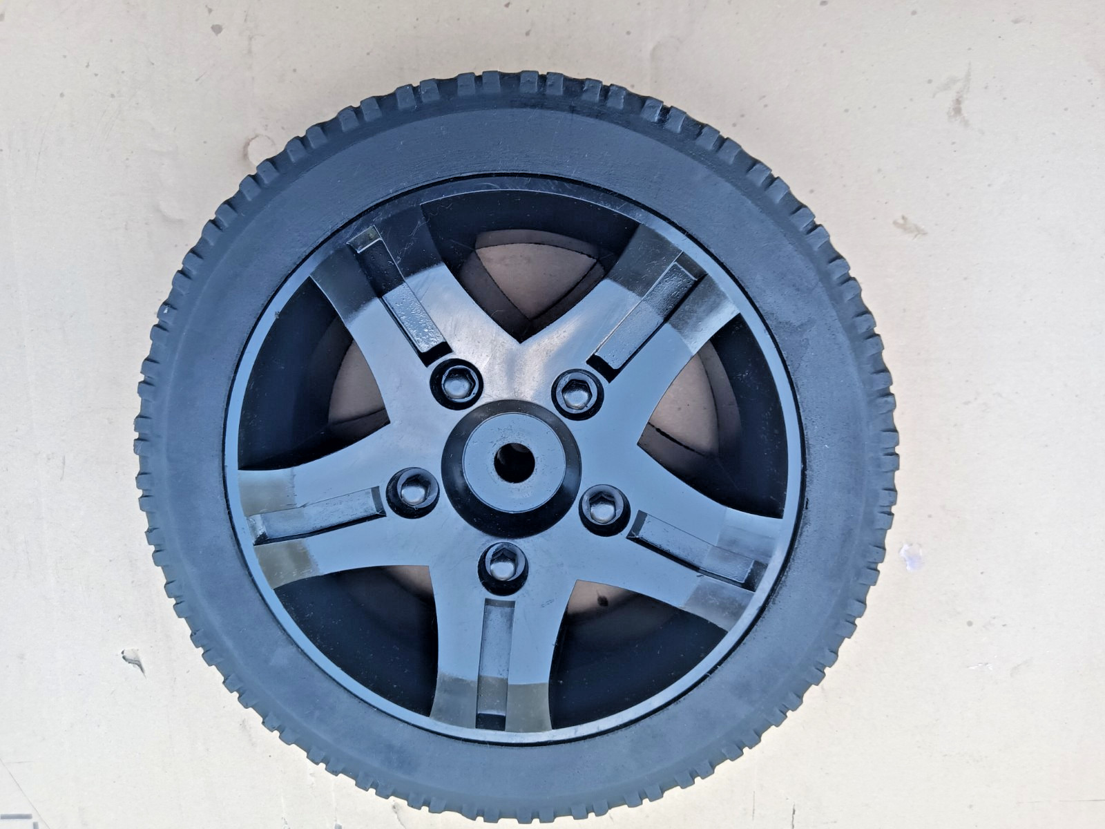 1- Powerhorse Pressure Washer – Wheel 795454