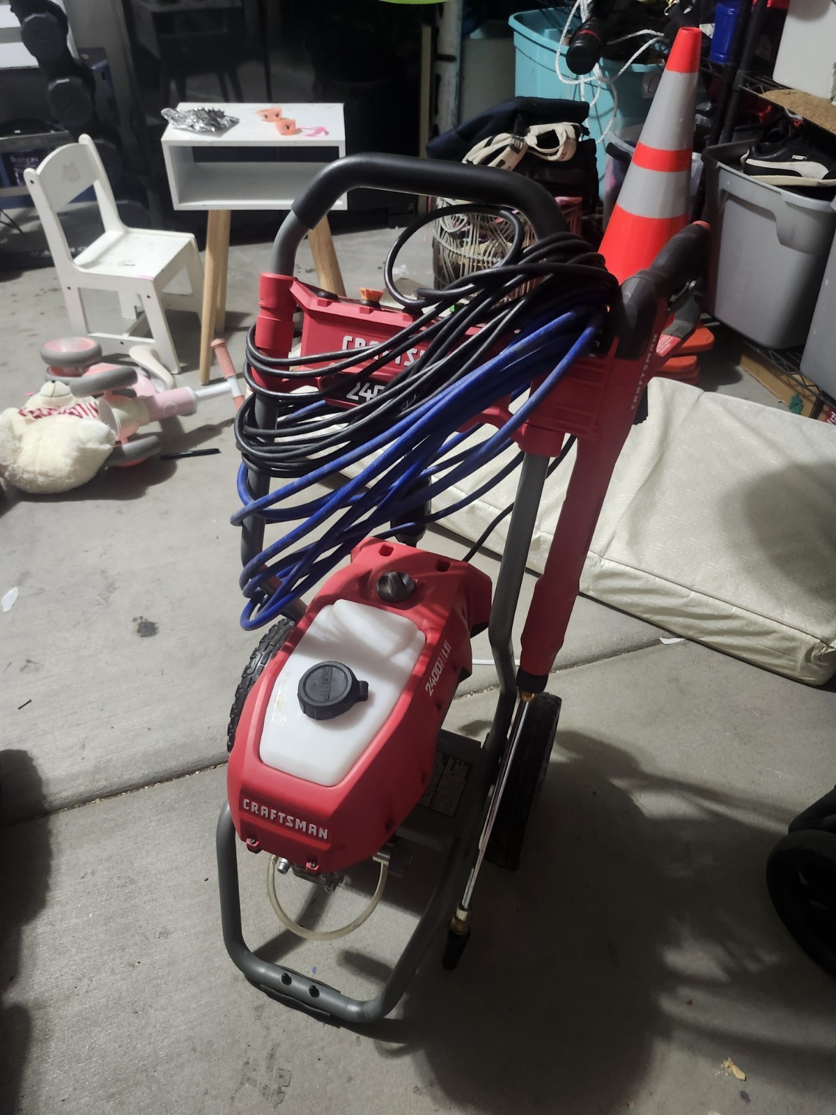 Craftsman 2400 PSI 1.1 GPM Corded Electric Cold Water Pressure Washer Red/Black