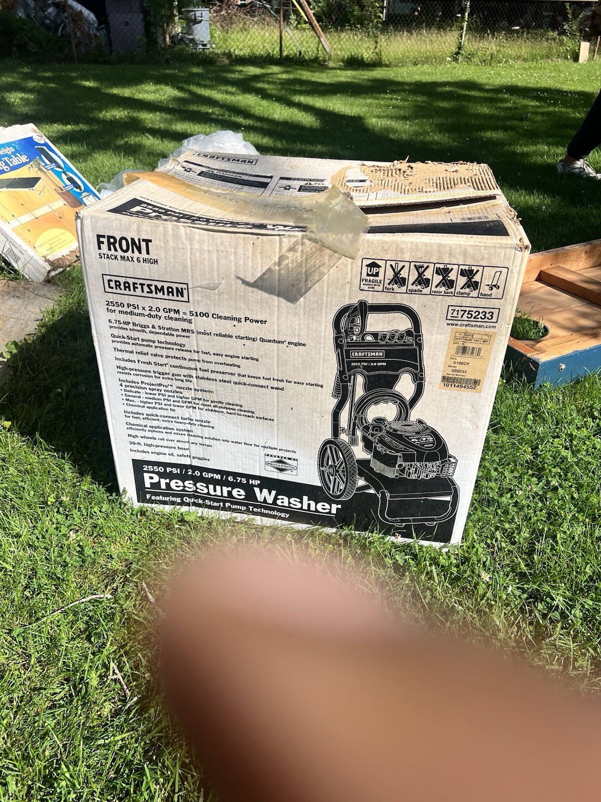 Craftsman 2550 PSI 2.0 GPM Gas Cold Water Pressure Washer Quick Connect 7175233