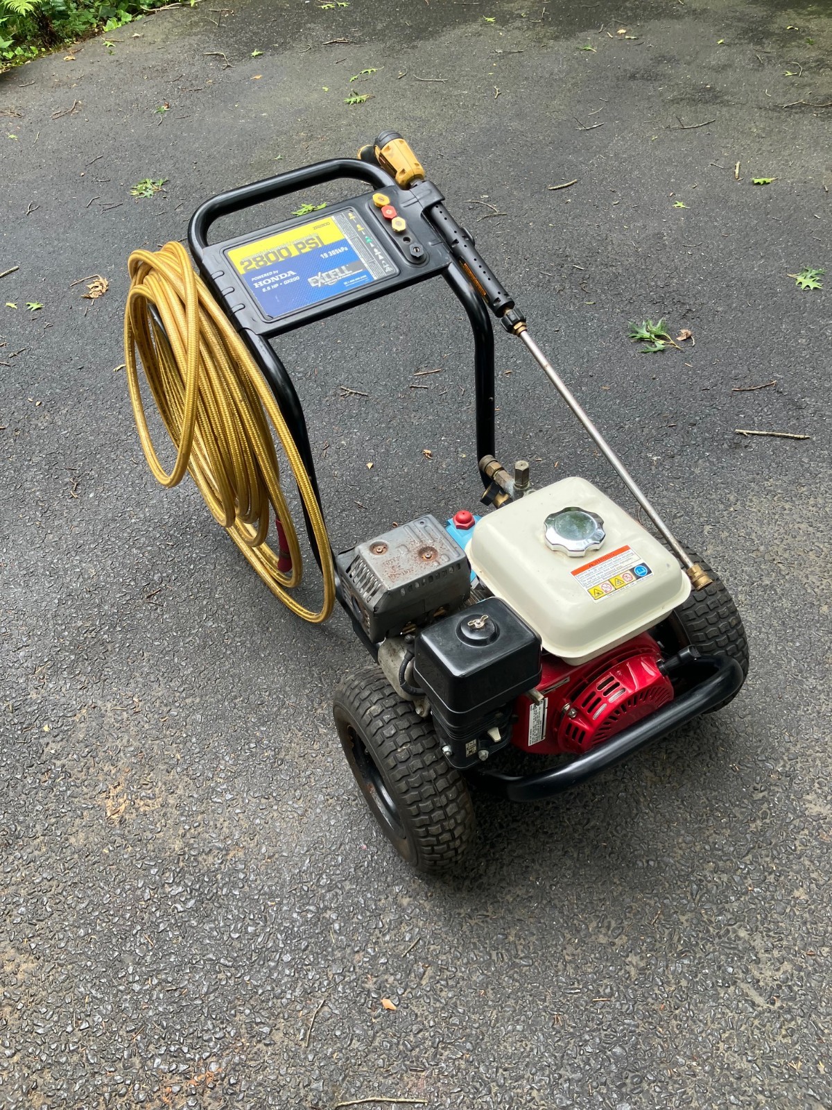 Excell ZR2800 Commercial Pressure Washer: Honda 6.5hp Engine, hose + attachments