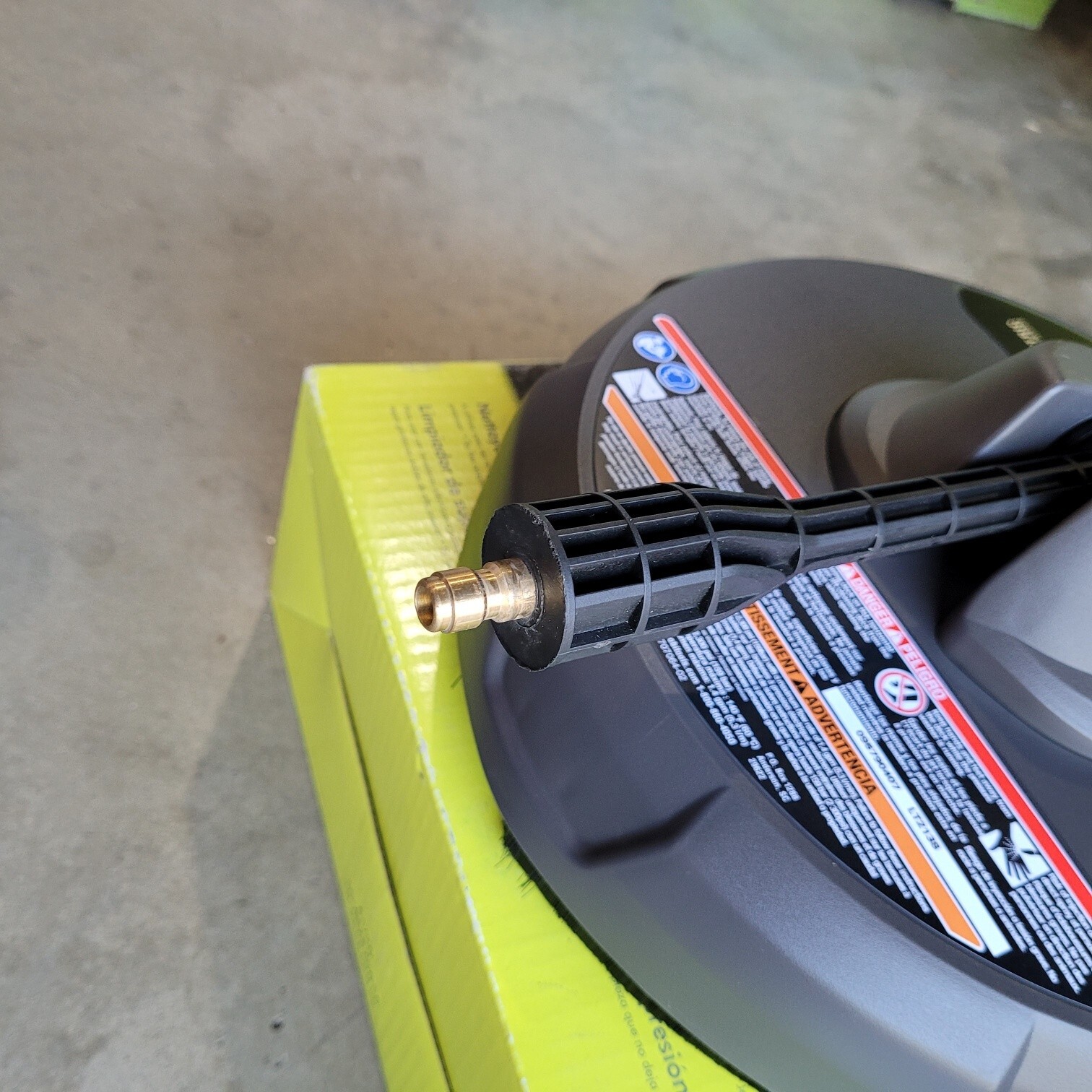 RYOBI 12 in. 2,300 PSI Electric Pressure Washers Surface Cleaner RY31012 (15A)