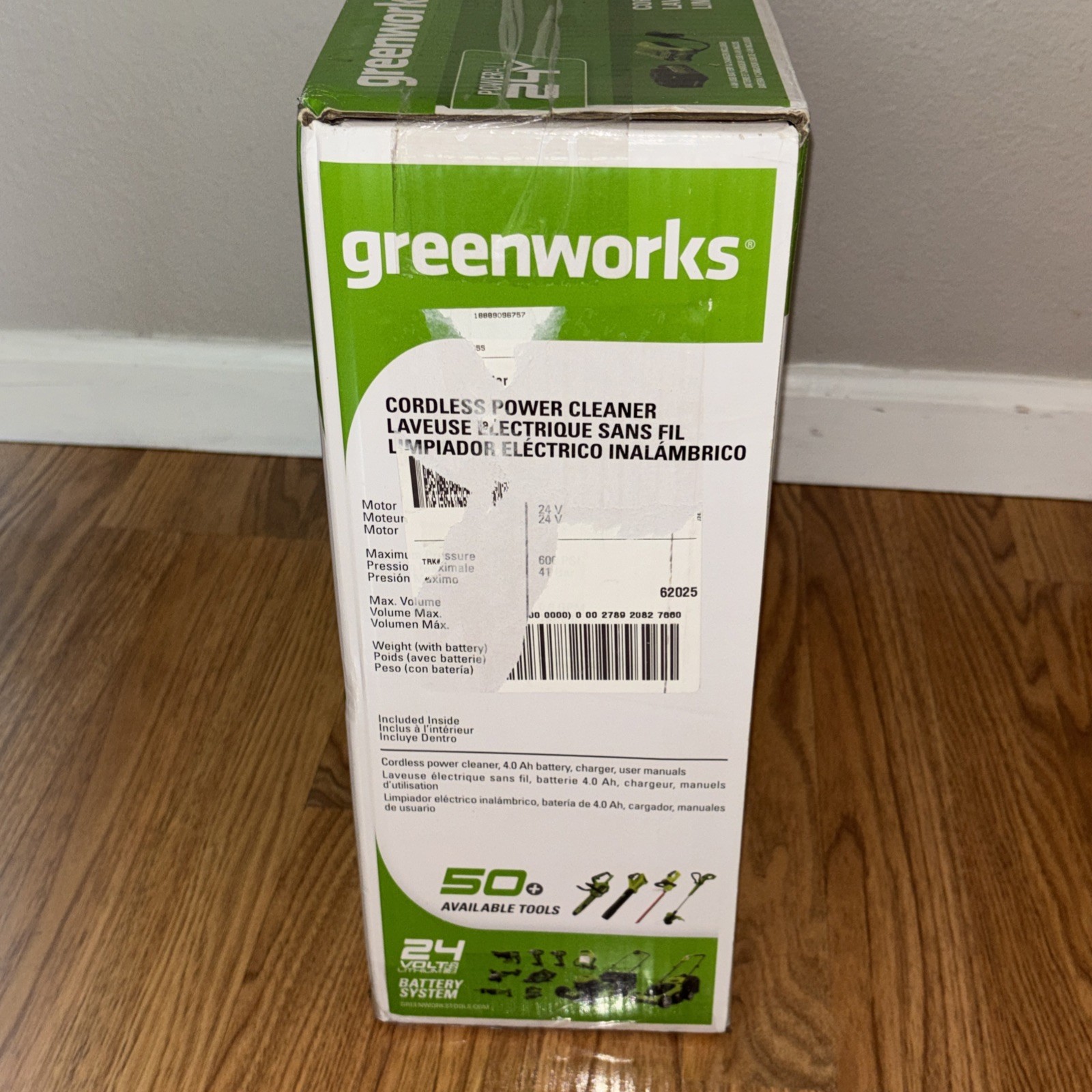 Greenworks 24V (600 PSI) Portable Power Cleaner, 4.0Ah USB Battery and Charger