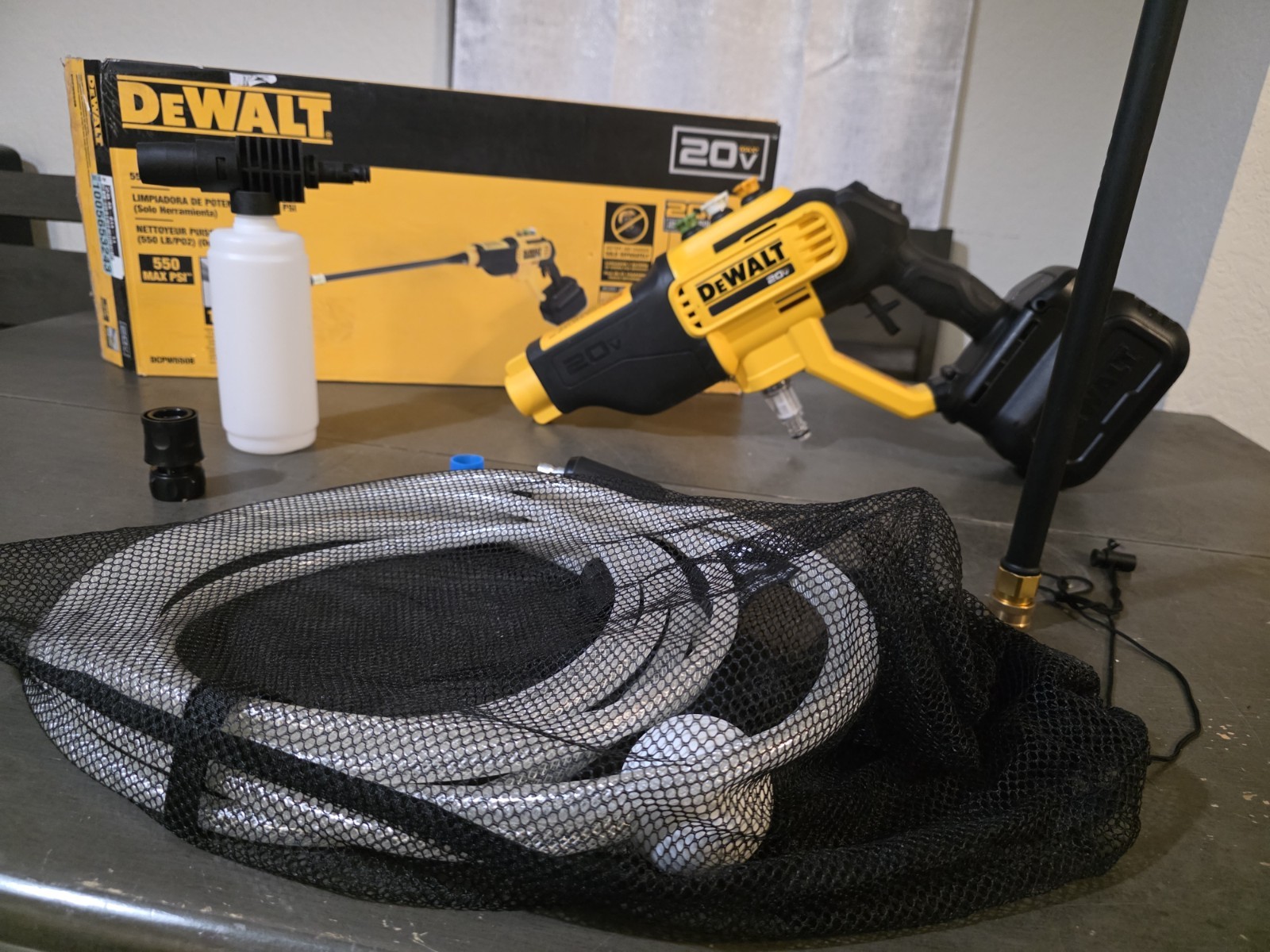 DEWALT 20V MAX 550 PSI Cold Water Power Cleaner (TOOL ONLY) DCPW550B