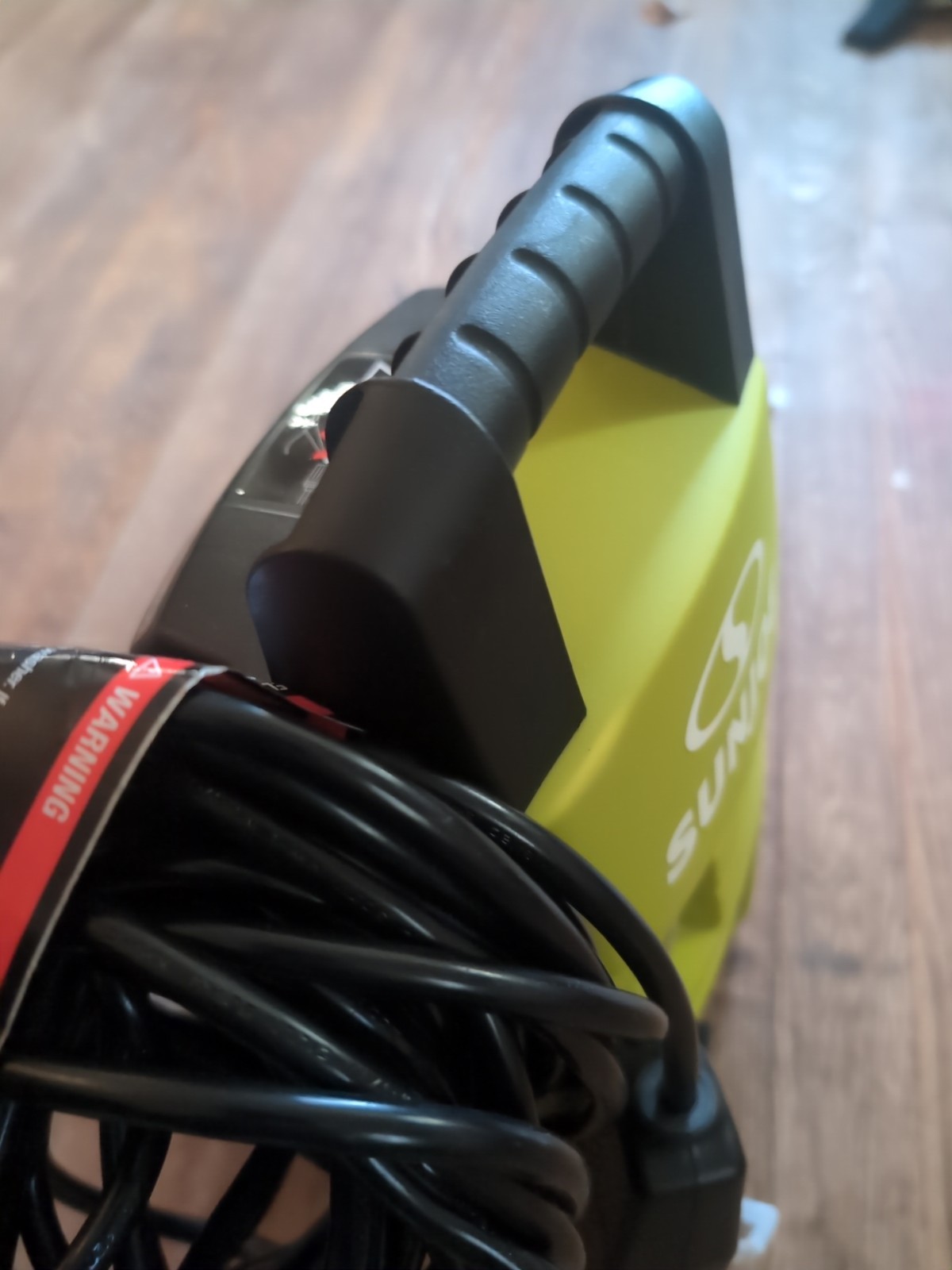 Sun Joe Electric Pressure Washer SPX 200e 120 Volt AC 60 HZ 10 Amp