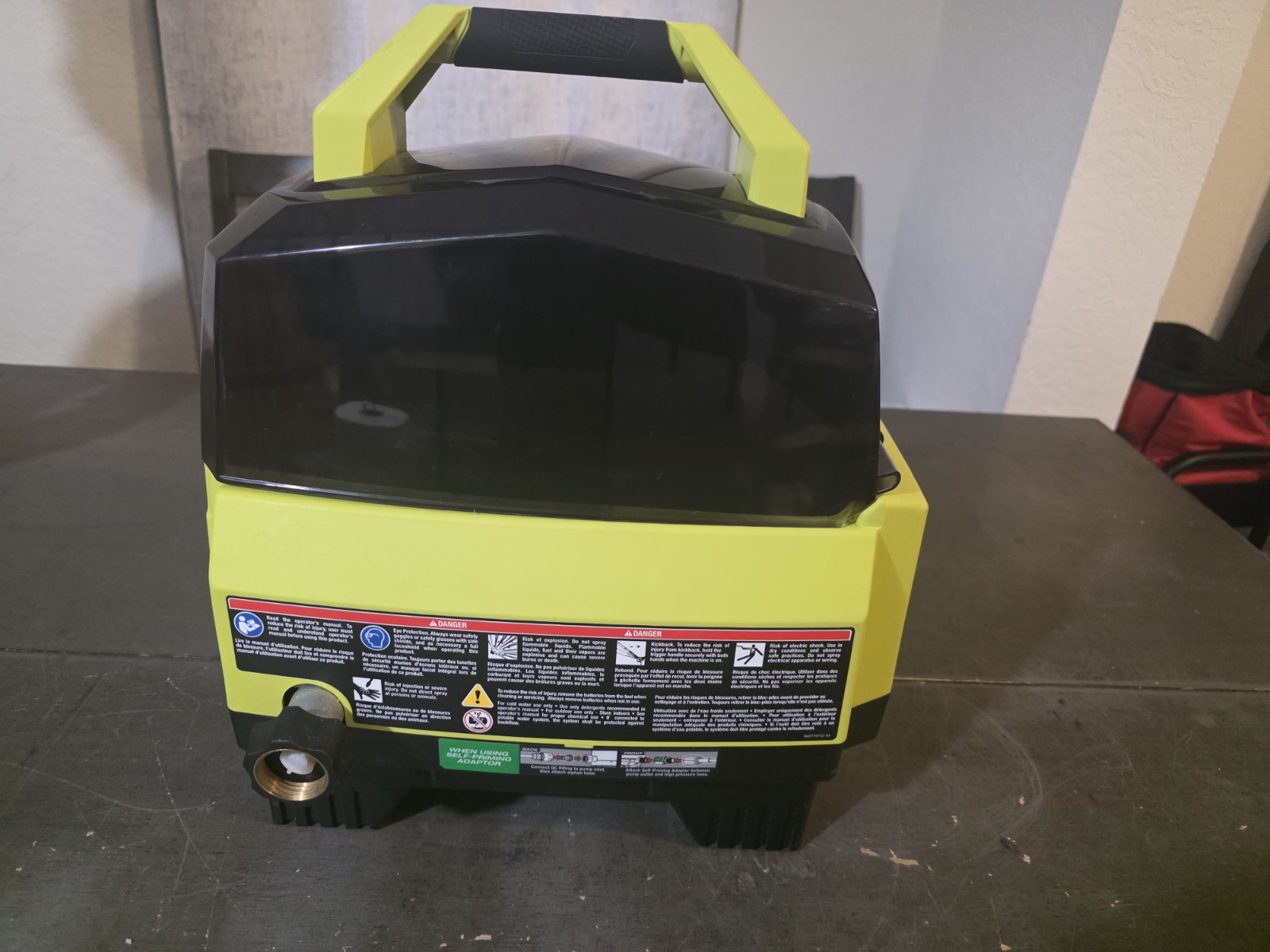 40V 1200 PSI 1.0 GPM Cordless Electric Cold Water Pressure Washer (No Accessori