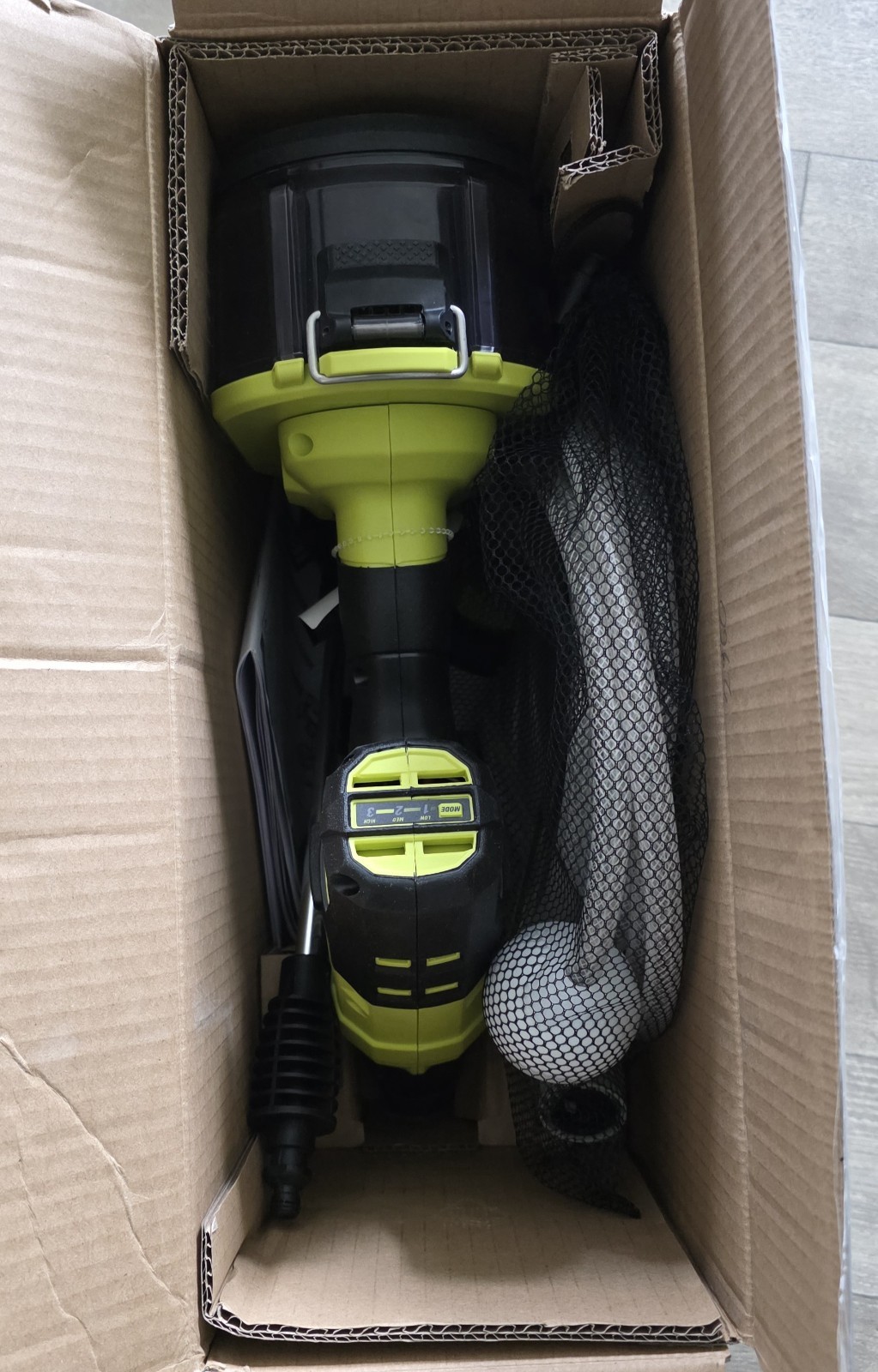 RYOBI 40V HP Brushless EZClean 600 PSI 0.7 GPM Cold Water Electric Power (TOOL)
