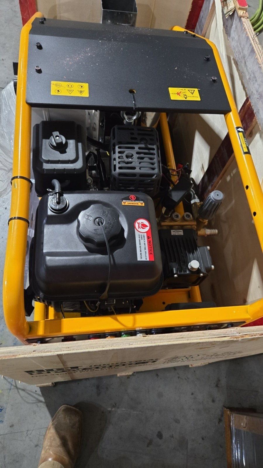 Agrotk Hot Water Pressure Washer Machine 6.5HP Gas Engine 3000 PSI Diesel Burner