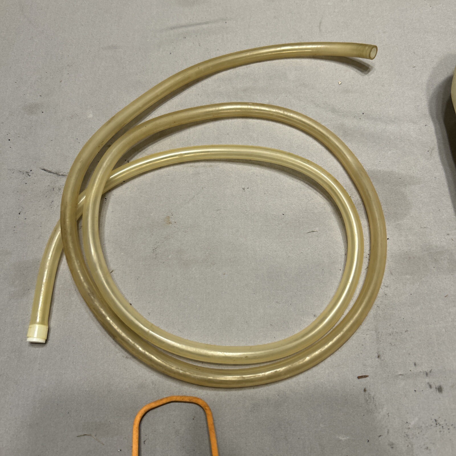 GENERAC 2700PSI 2.3GPM PRESSURE WASHER SOAP TANK, TANK CAP, HOSE