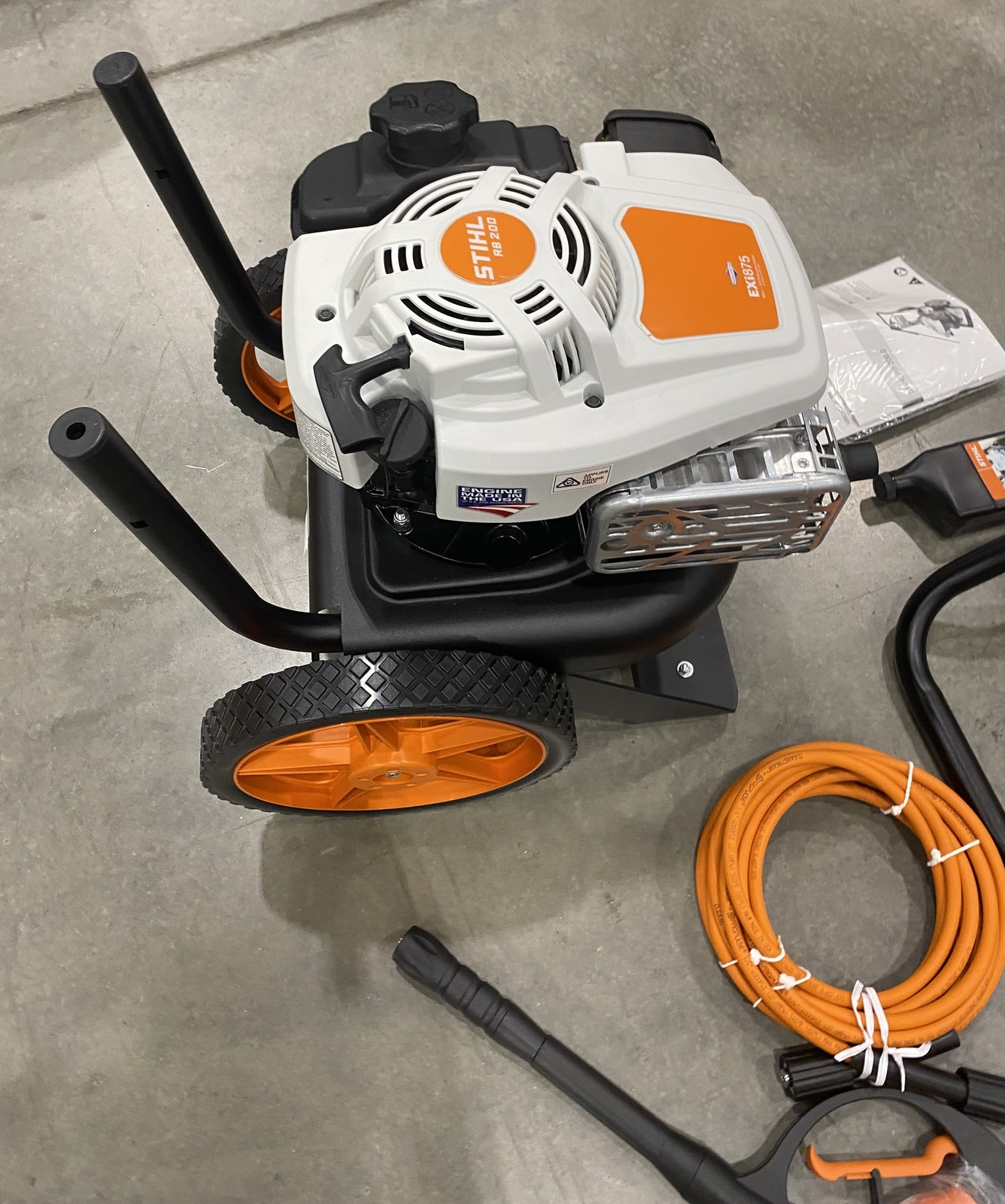 STIHL RB 200 Pressure Washer 2500 psi Gas 2.3 GPM