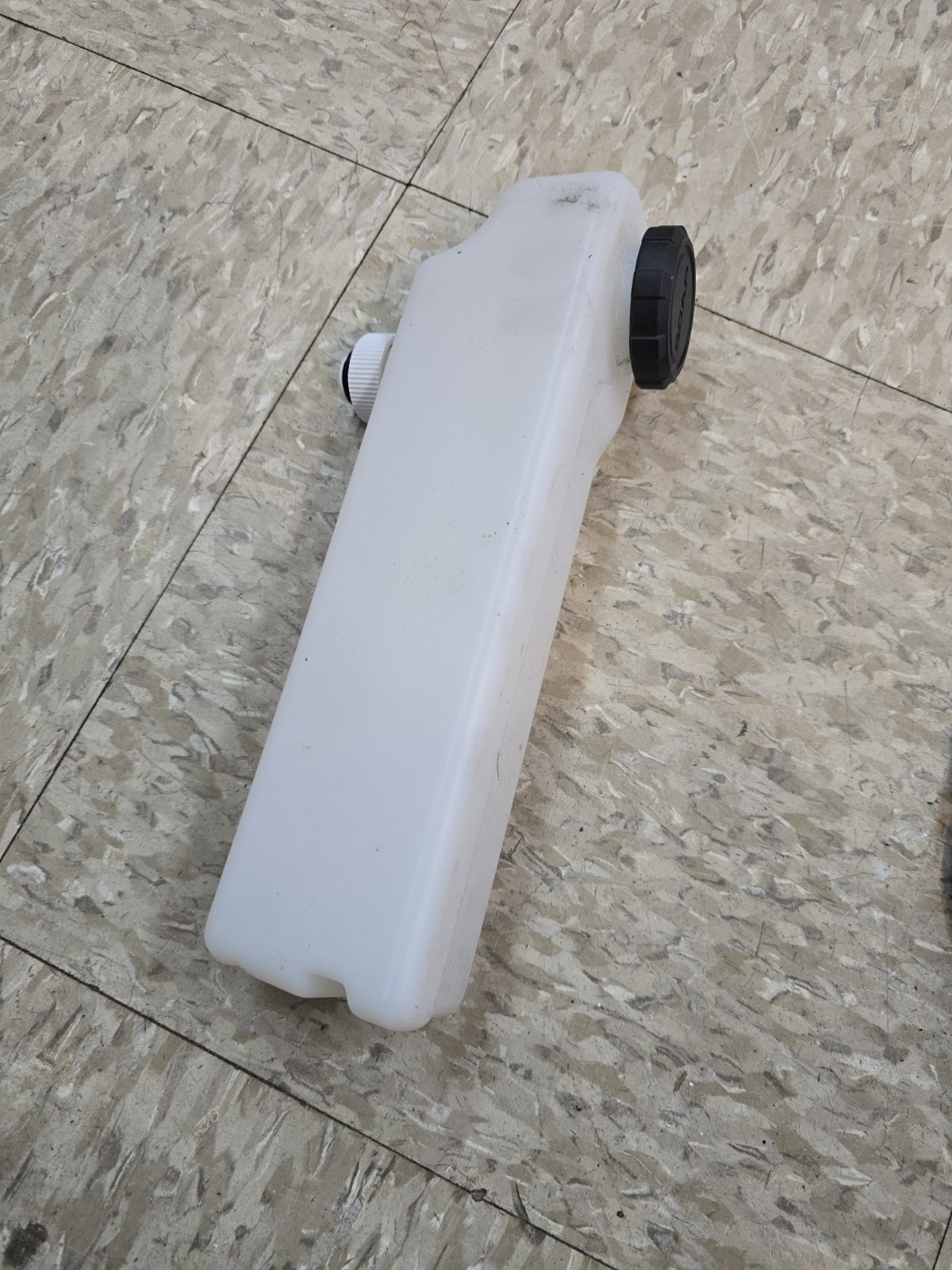 Genuine Part Soap Tank Assembly For DeWALT DWPW2100 Electric Pressure Washer