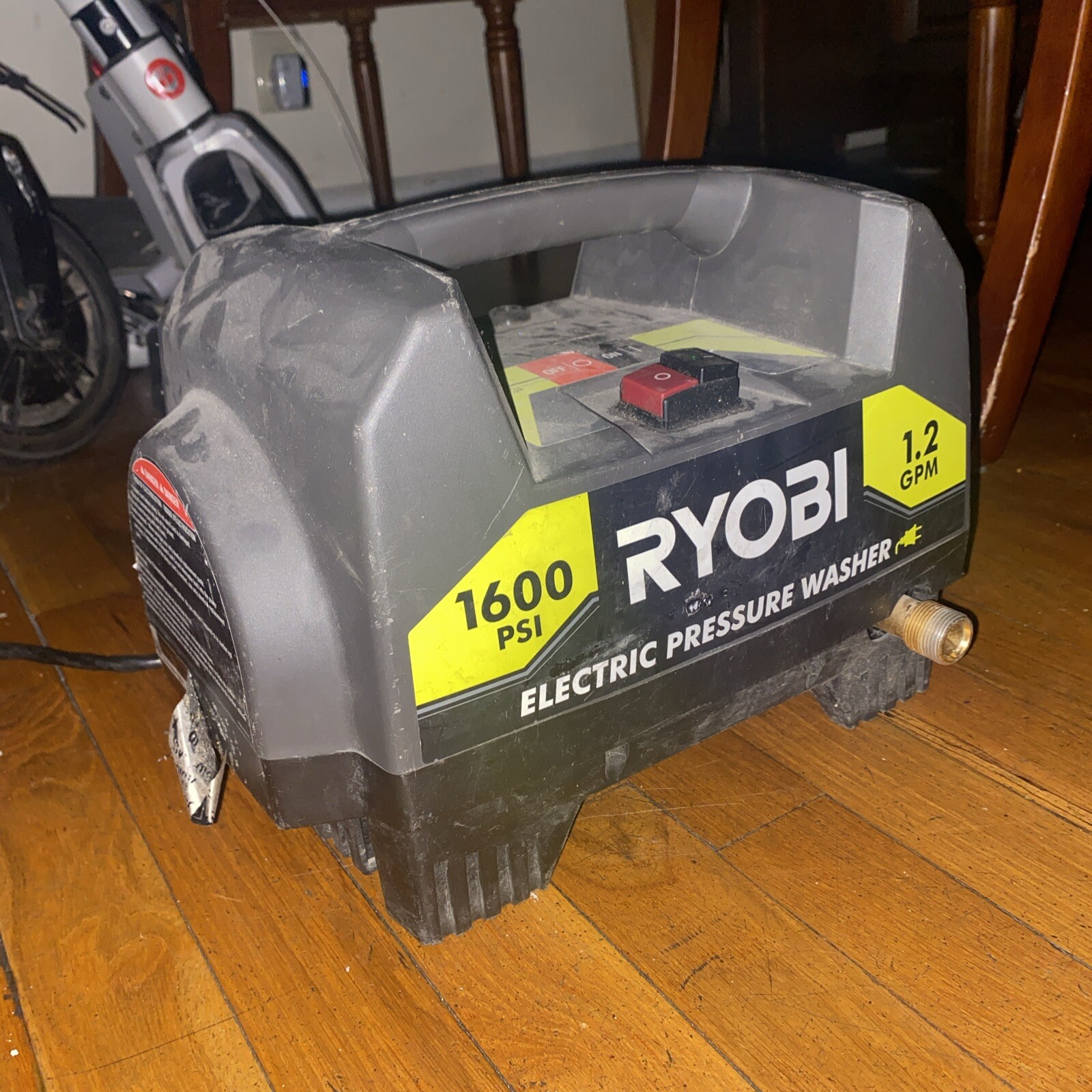 RYOBI RY141612 1600 PSI 1.2 GPM Corded Pressure Washer
