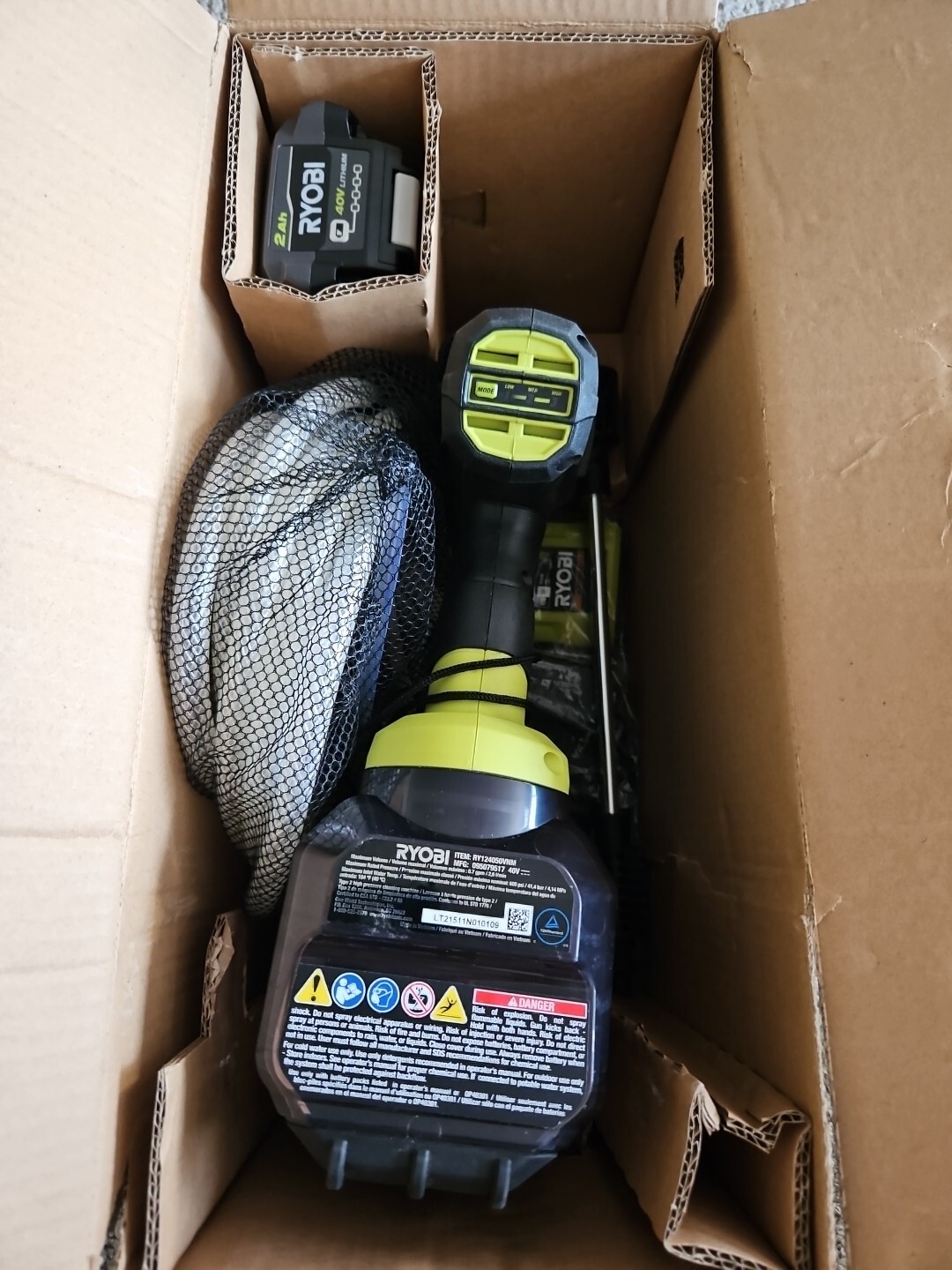 Ryobi RY124052K 40V HP Brushless EZClean 600PSI 0.7 GPM Cold Water Cleaner Kit.