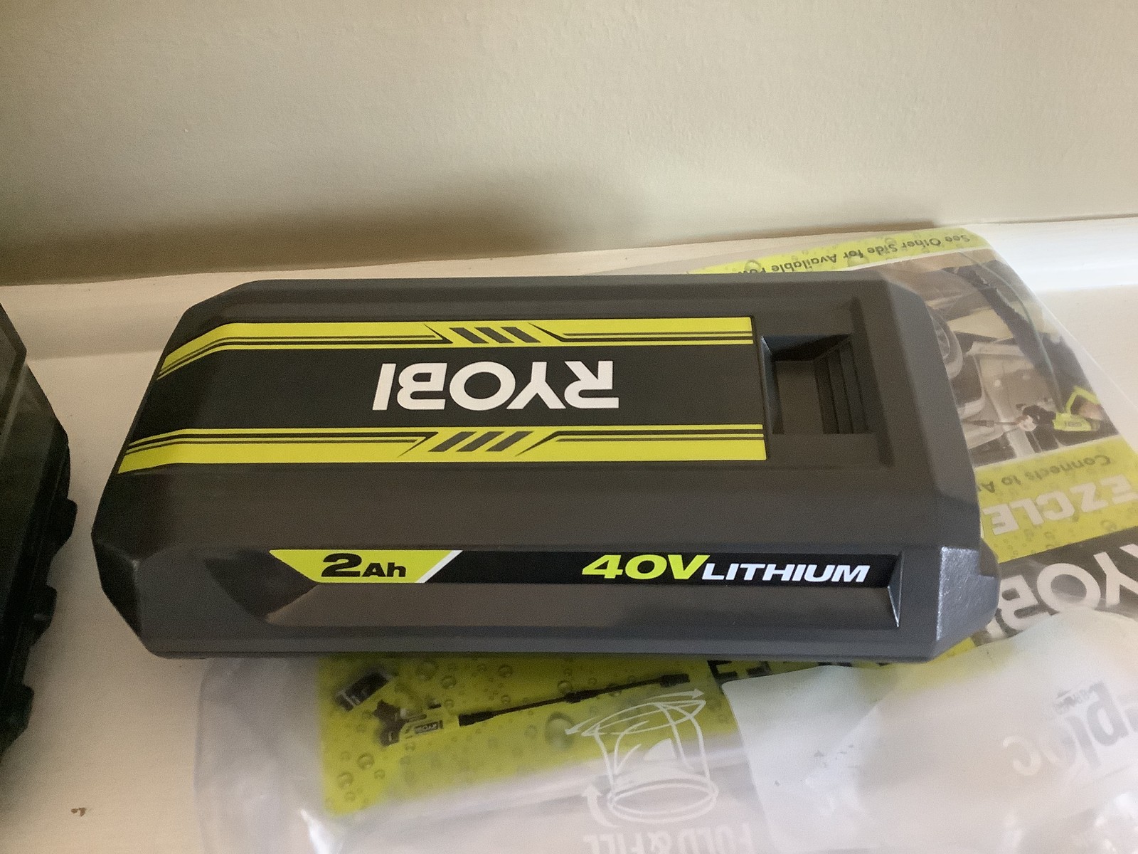 Ryobi 40V HP 600 PSI EZClean Water Cleaner with Battery & Charger