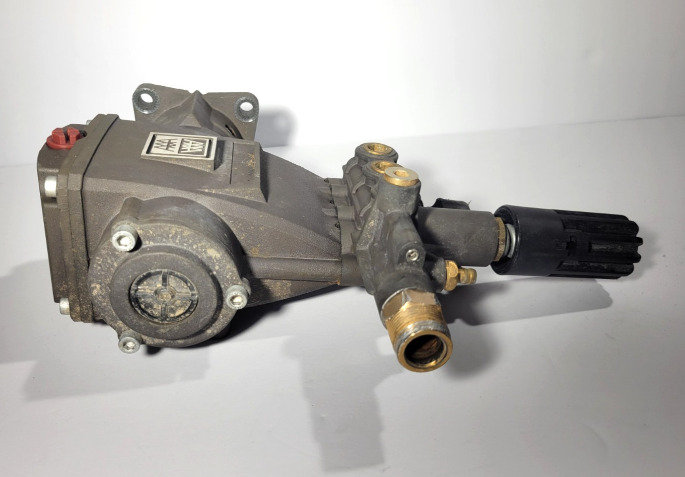 3600PSI AAA 4300017 pressure washer Pump (((FOR PARTS OR REPARE ))) NOT WORK