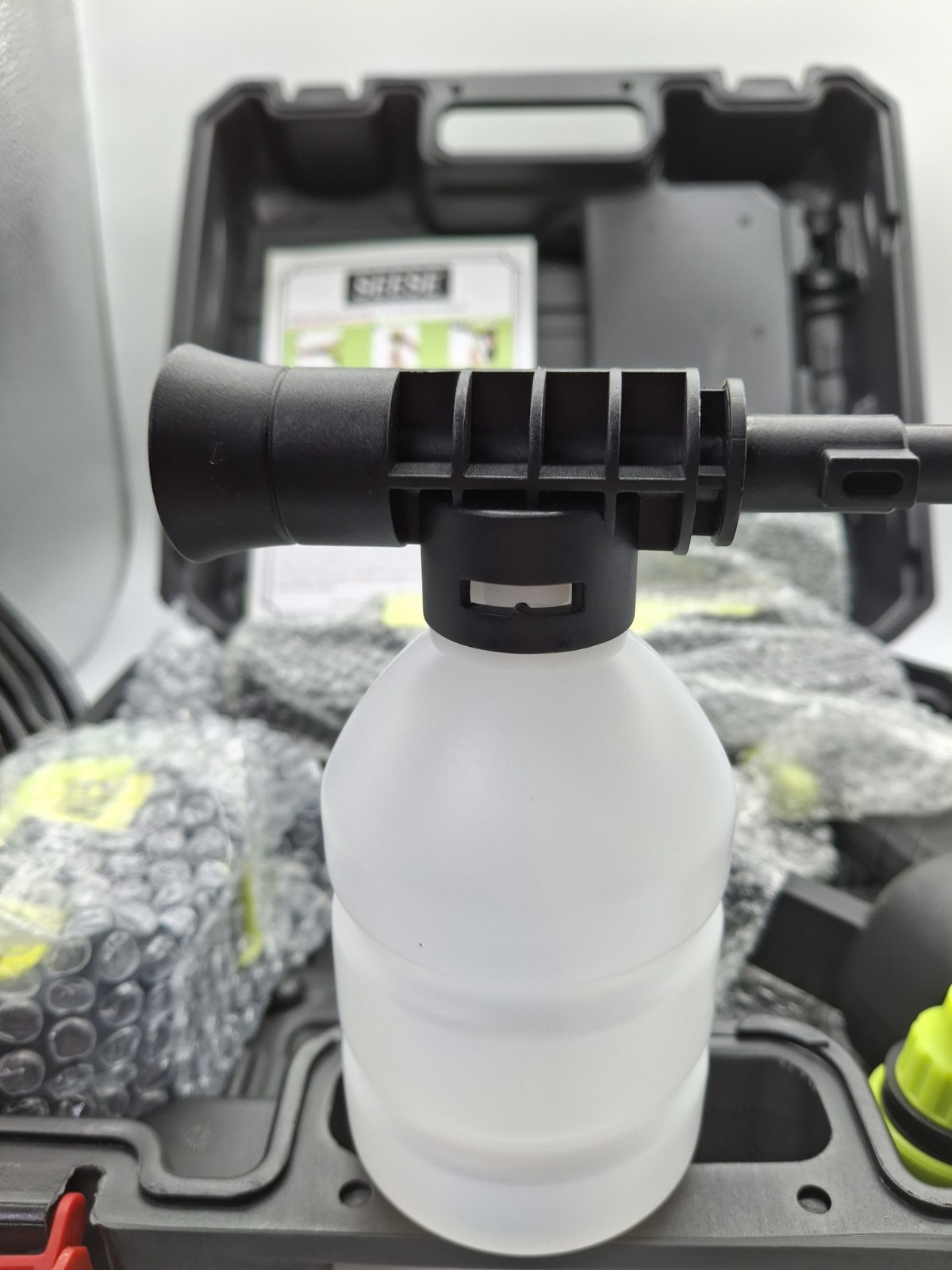 SEESE 800 PSI Water Pressure Washer Cordless Portable Pressurized Hose Car Wash