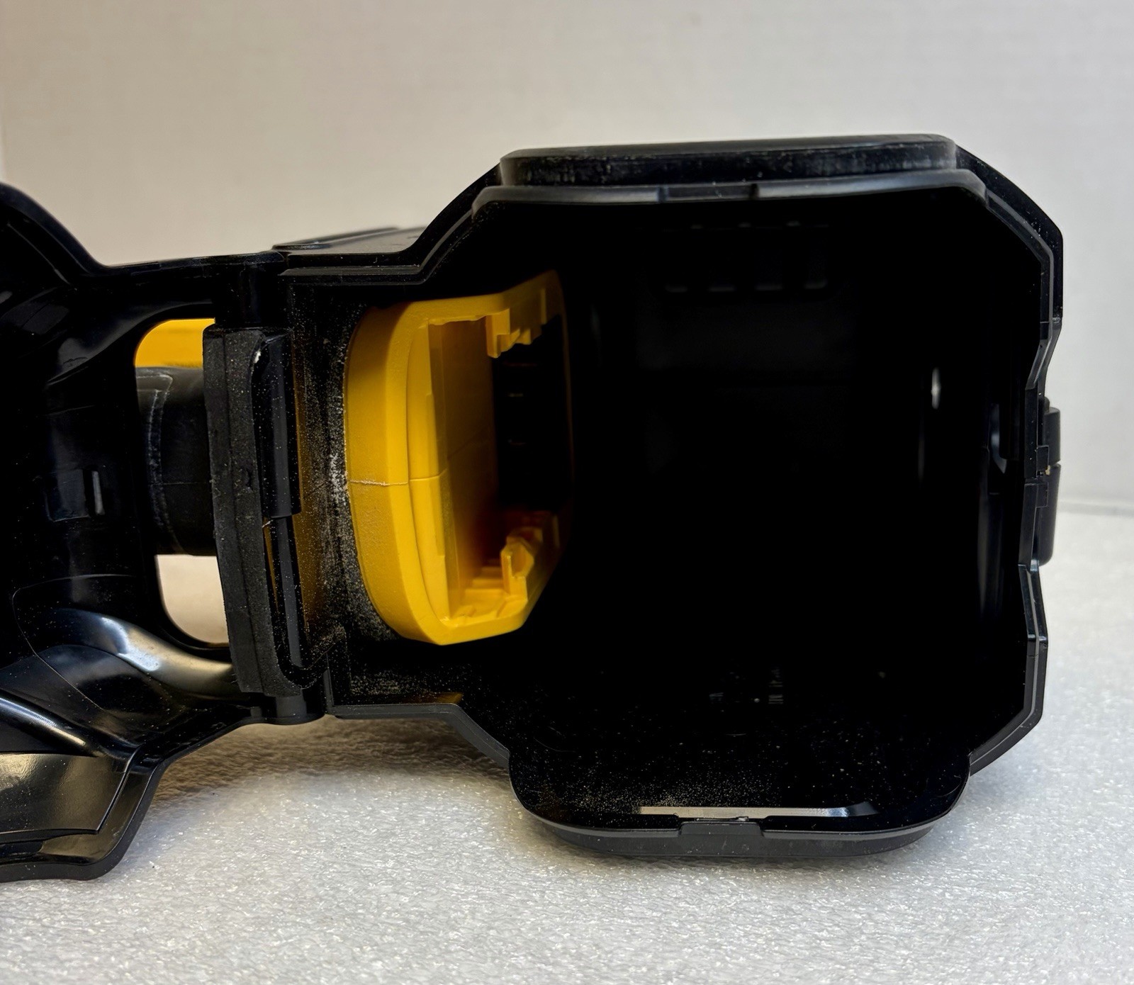DEWALT 20V Max Cold Water Cordless Battery Power Cleaner. No Battery Or Wand.