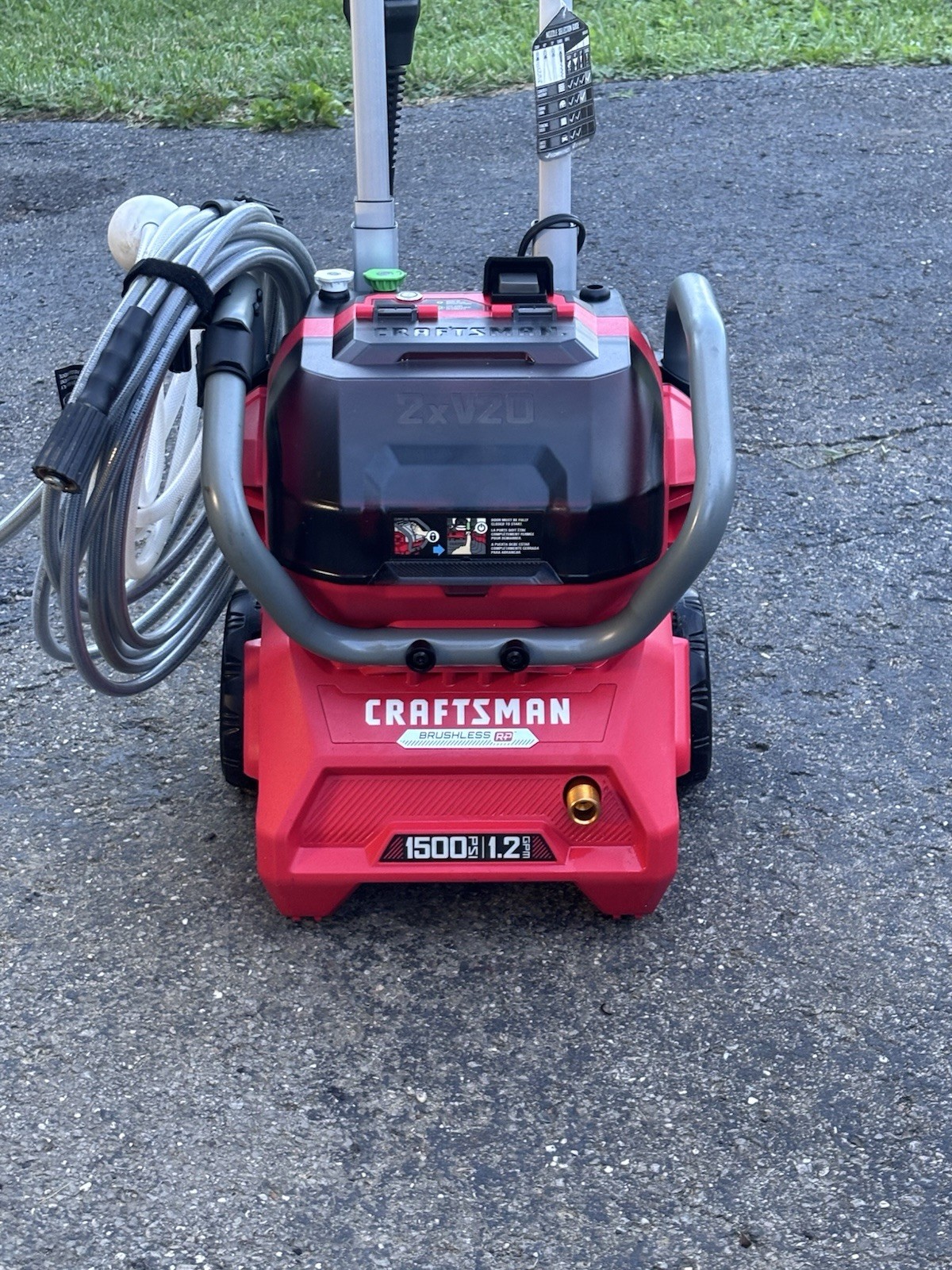 CRAFTSMAN V20 Brushless 1500 PSI 1.2 GPM Pressure Washer w/ Hose, Gun, Charger