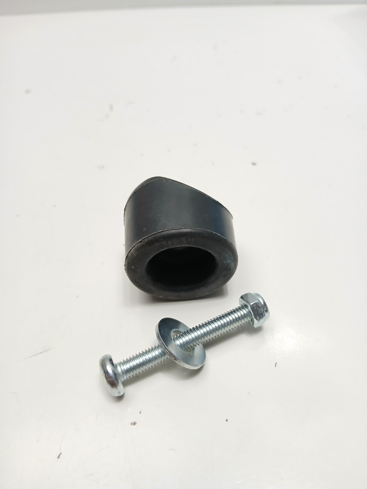 Ryobi OEM Rubber Shoe Assembly RY142300 Corded 2300psi Pressure Washer