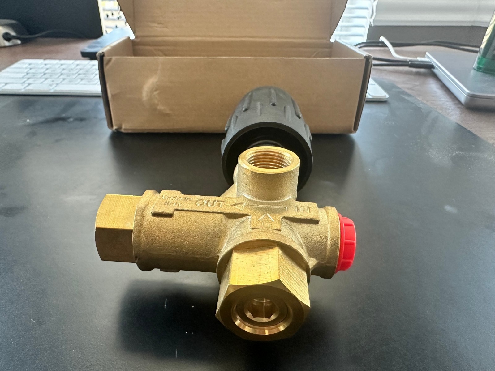 AR VRT3-310 Unloader Valve Black Spring 4500 PSI 10.5 GPM Brass New Open Box