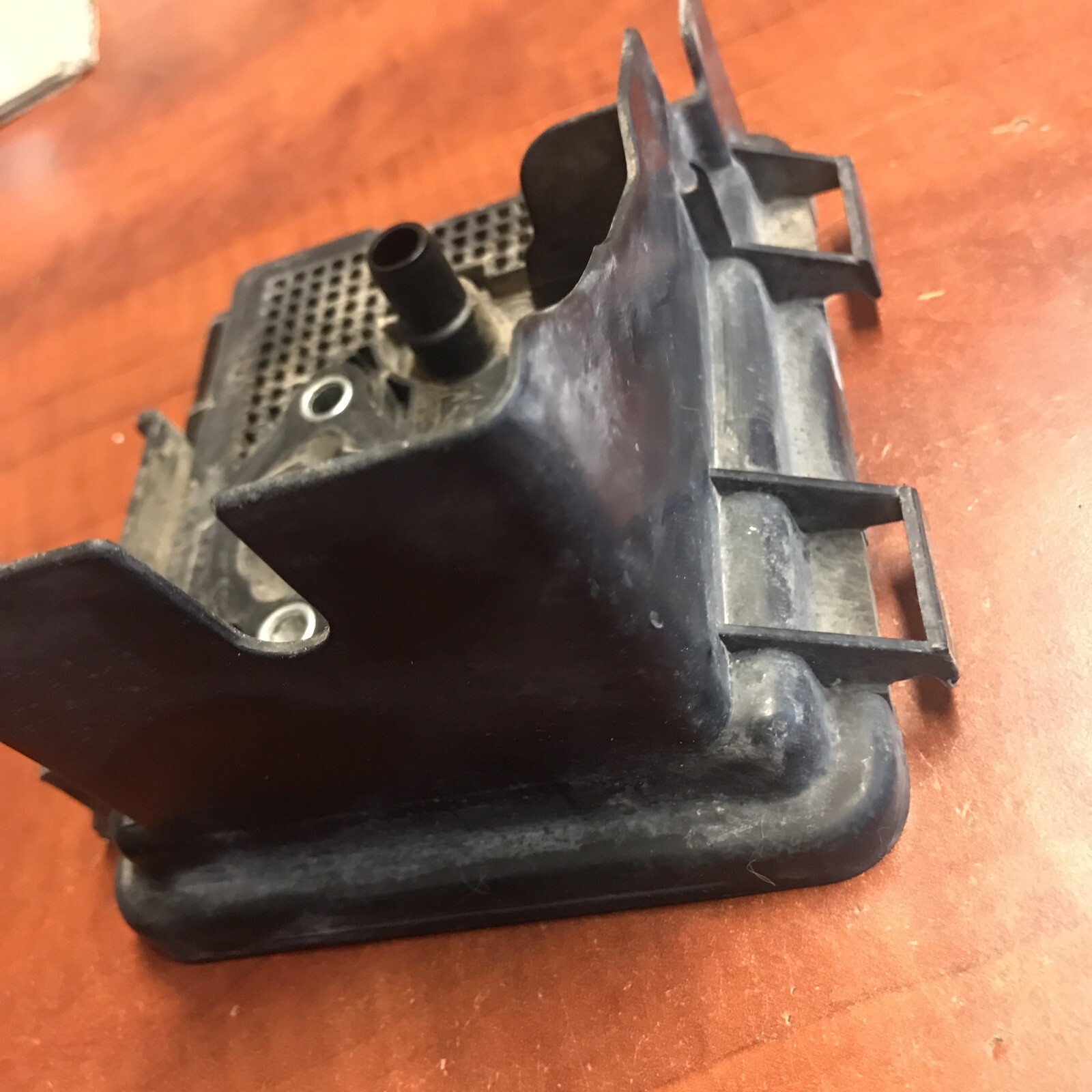 Used Genuine Part Airbox Assy For Husky HU80722 2600PSI Gas Pressure Washer