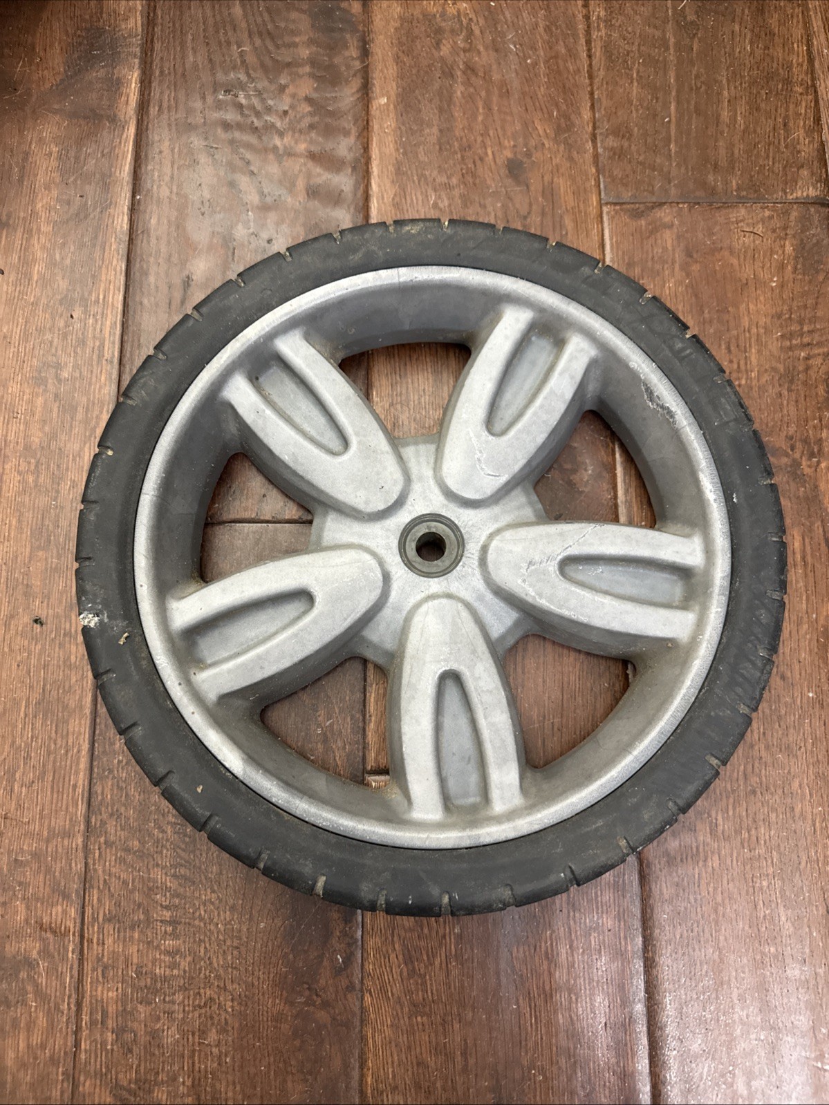 OEM Homelite Husky Pressure Washer Wheel 308451004