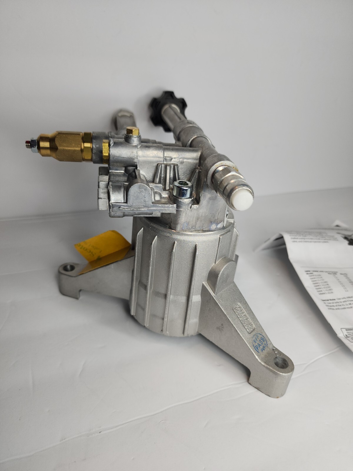 New AR Blue Clean 2600 Psi Triplex Plunger Pumps Ez Start 2.2/2600 PSI Sliver