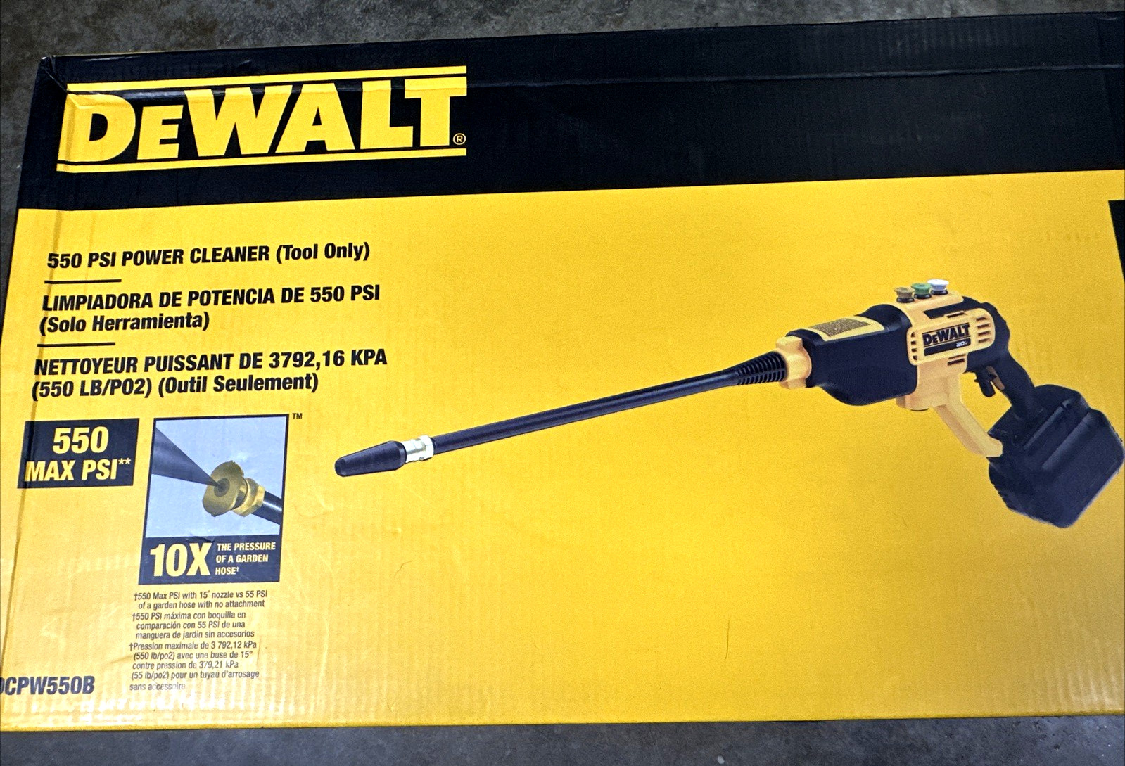 DEWALT DCPW550B 20V MAX Cordless 550-psi Pressure Washer Cleaner Kit Tool Only
